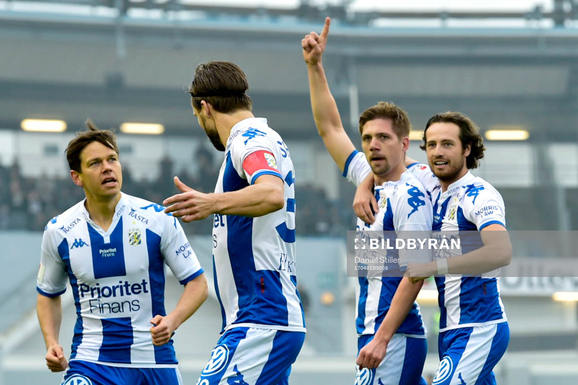 IFK Göteborgs Mikael Boman jublar med lagkamrater