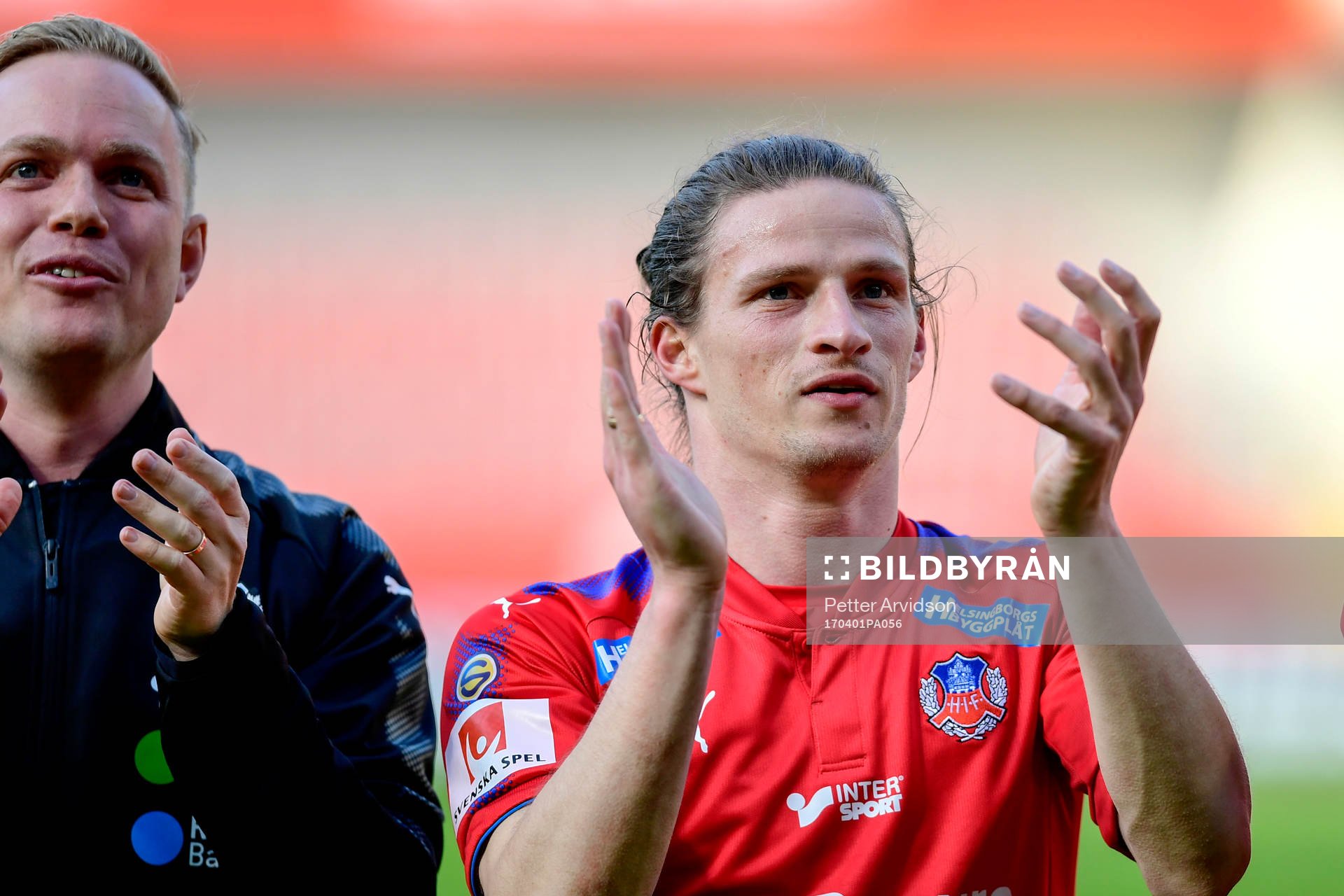 Helsingborgs Jesper Lange tackar publiken