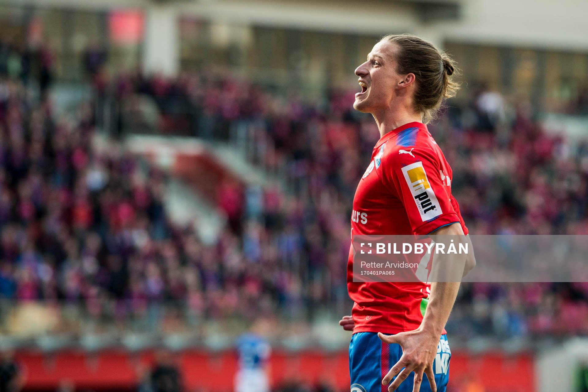 Helsingborgs Jesper Lange jublar