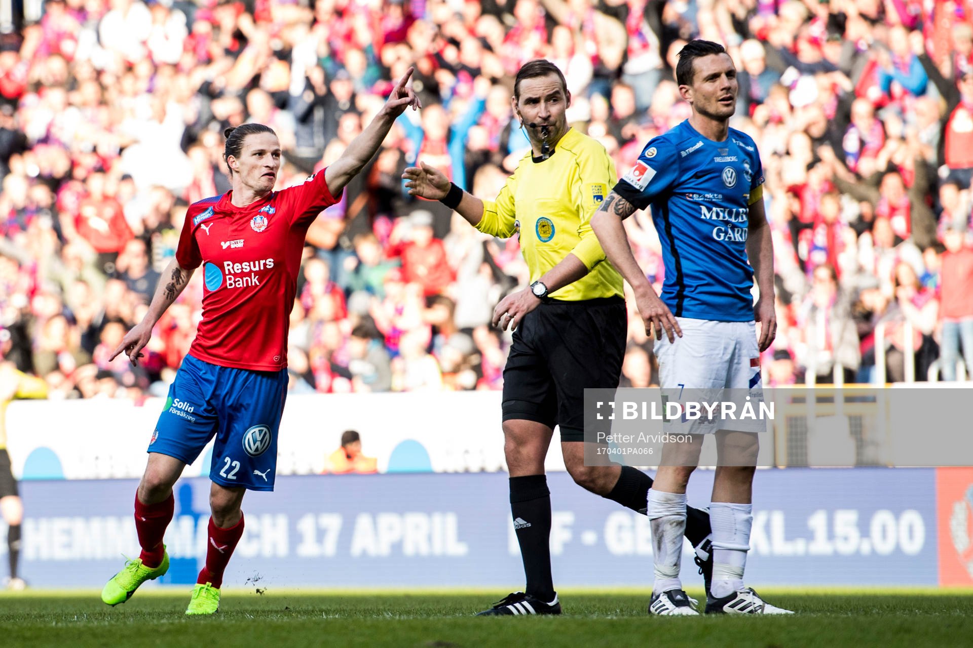 Helsingborgs Jesper Lange jublar