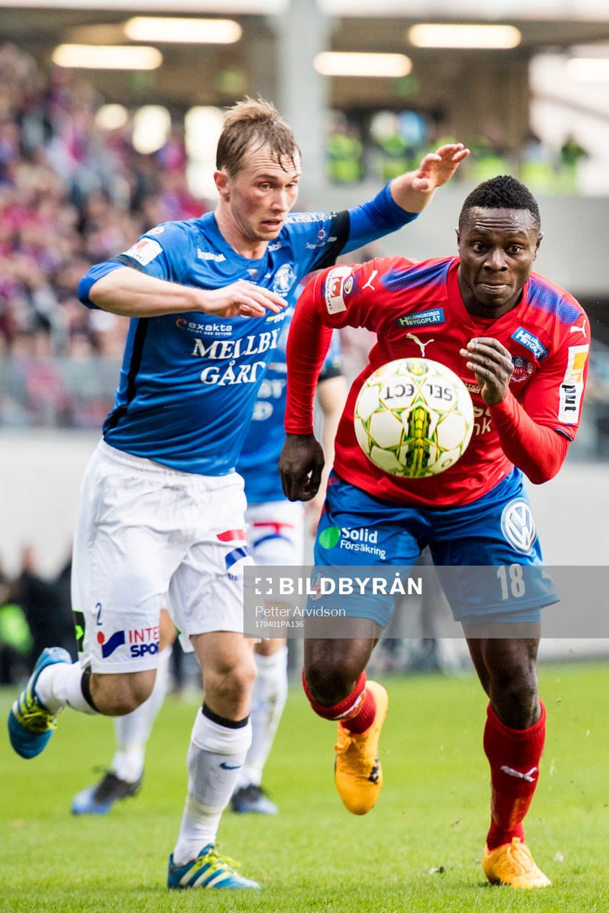 Helsingborgs Oke Akpoveta och Trelleborgs Albin Nilsson