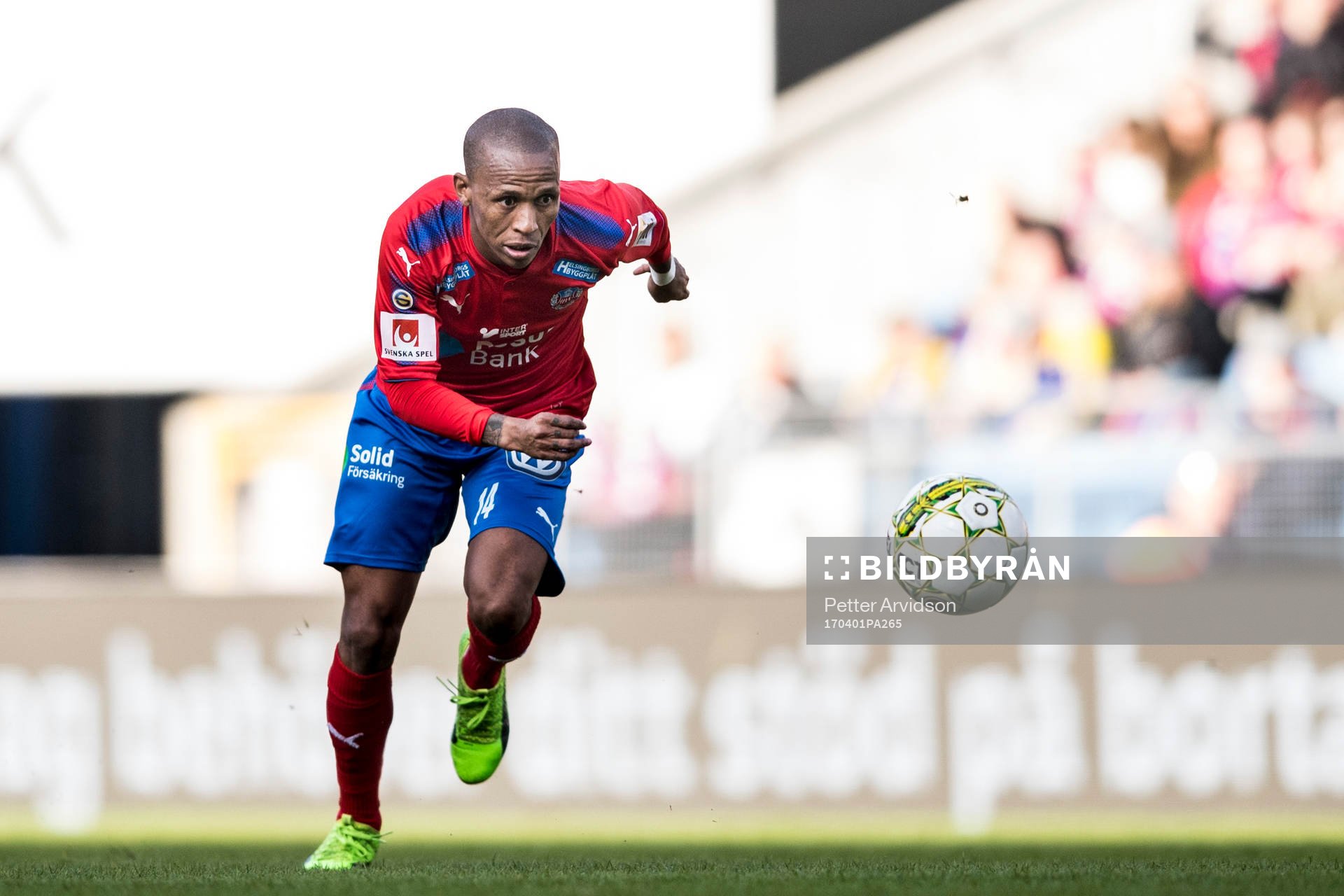 Helsingborgs Bradley Surprise Ralani
