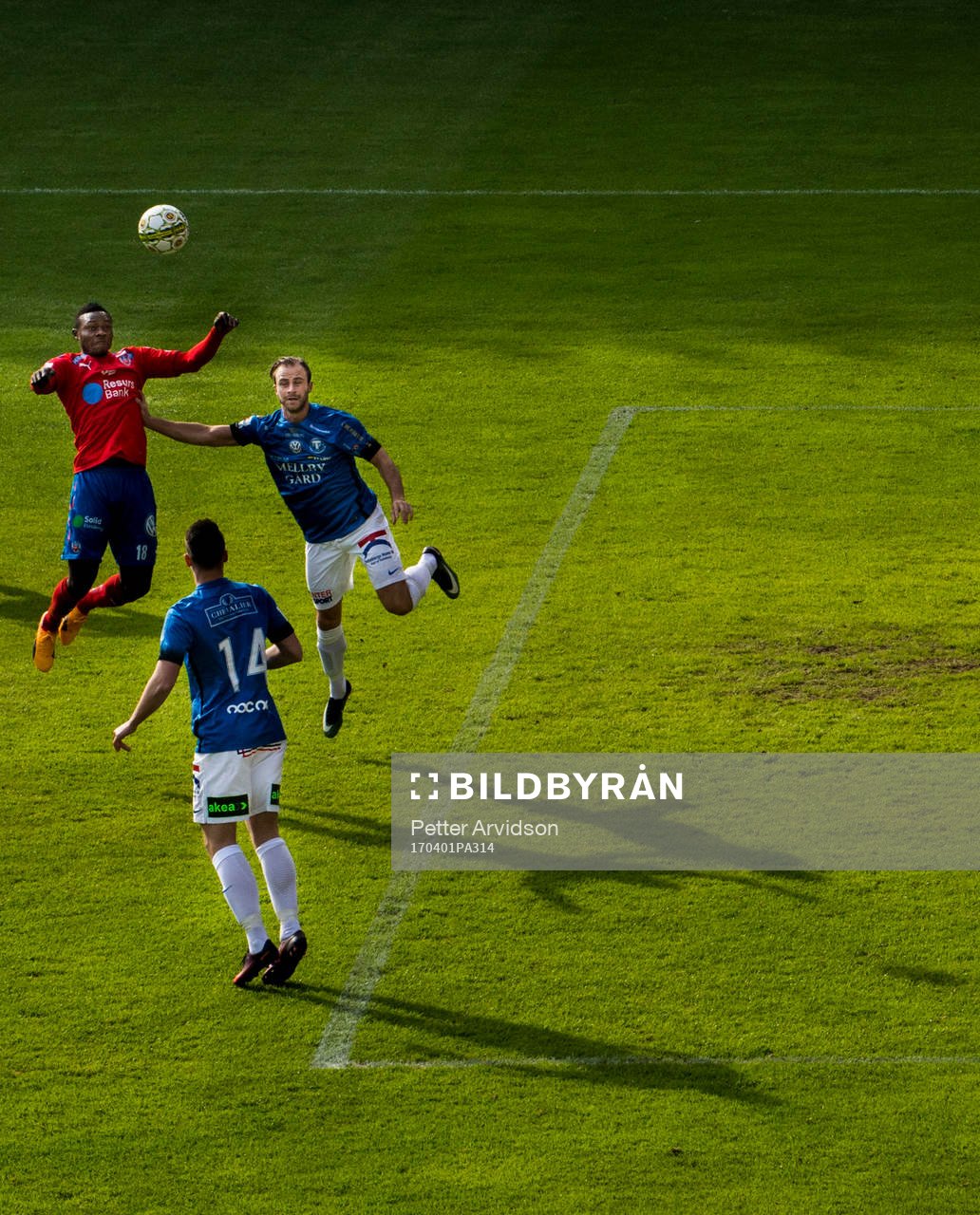 Helsingborgs Monday Samuel och Trelleborgs Robin Jacobsson