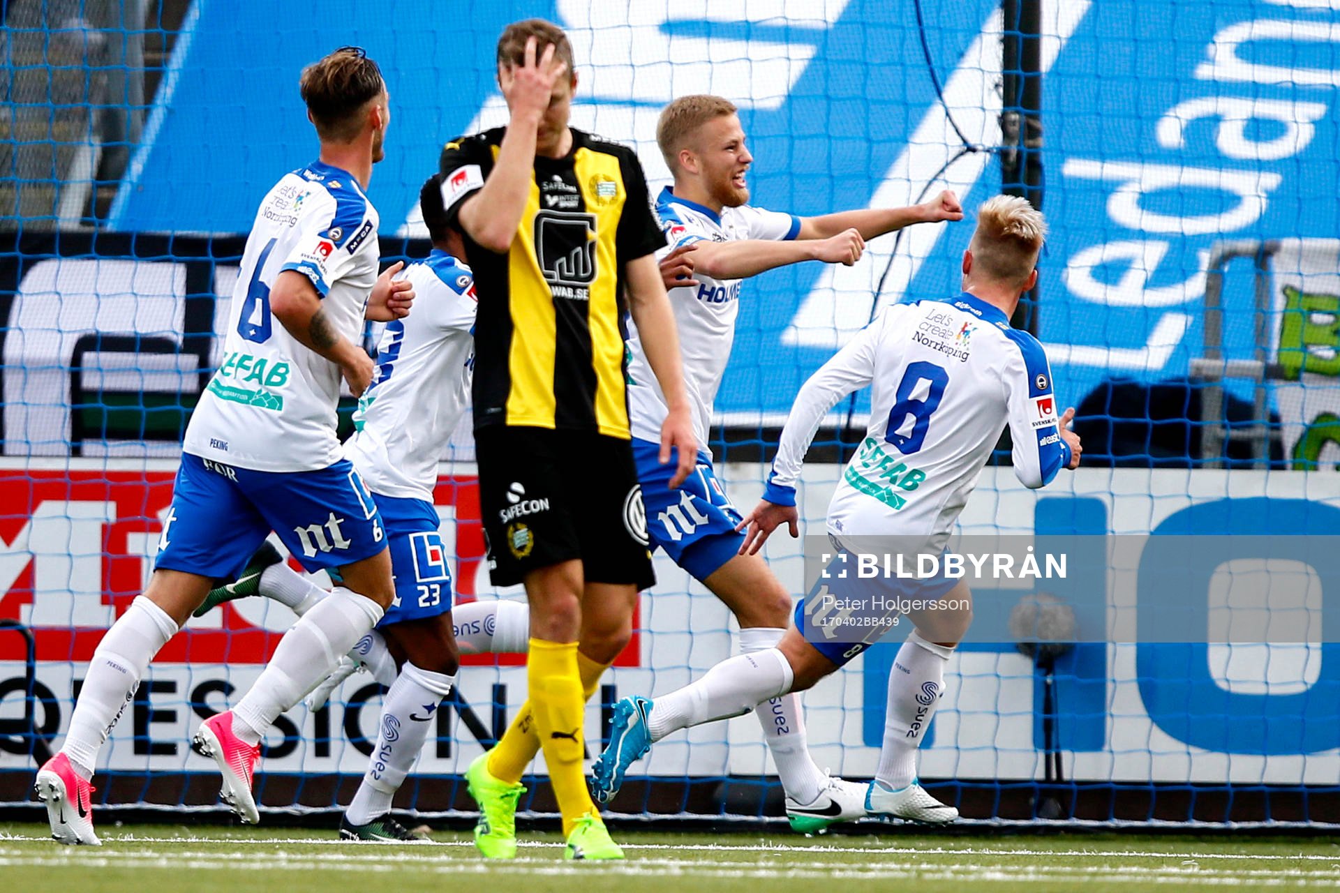 Norrköpings Filip Dagerstål jublar
