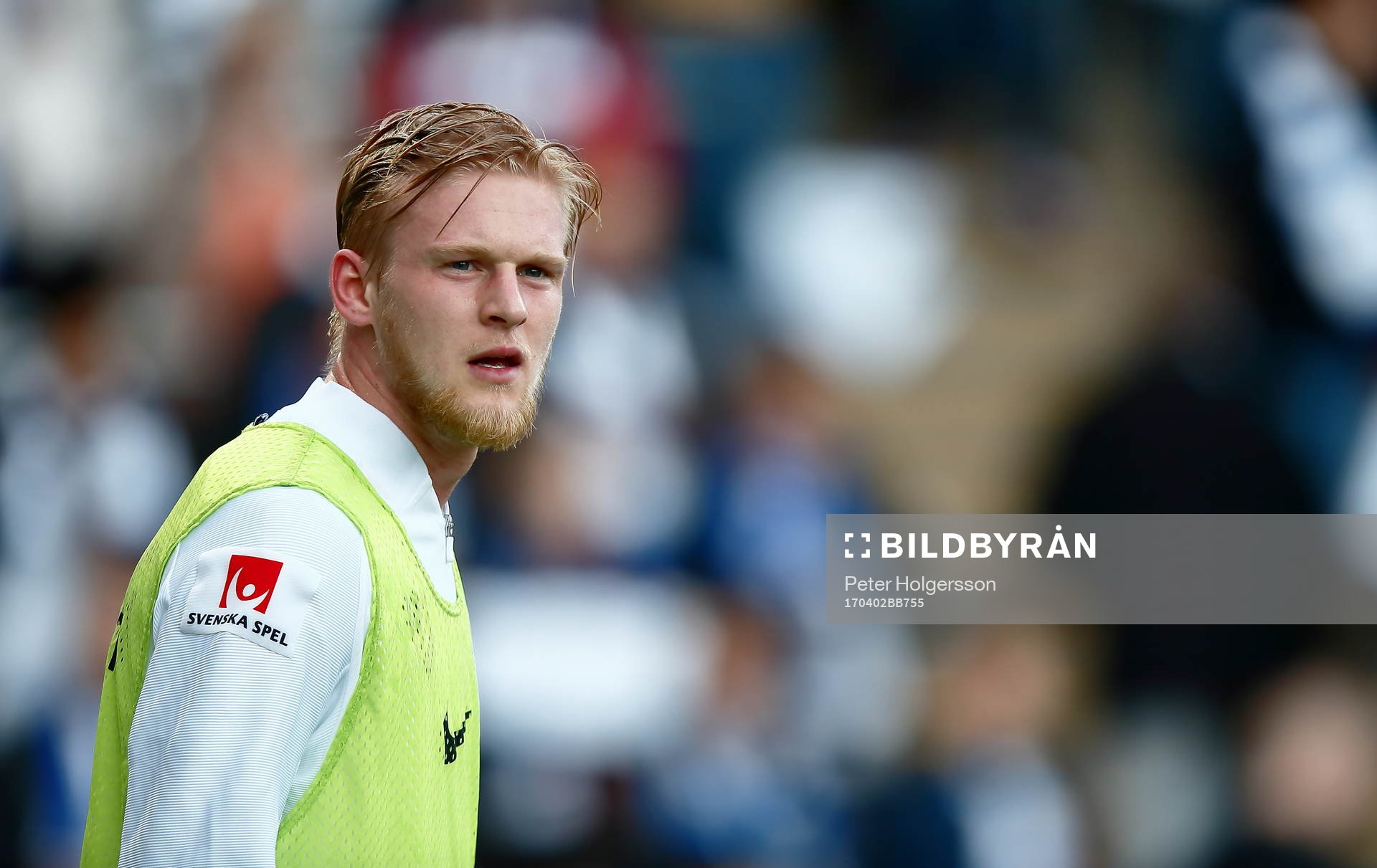 Norrköpings Kalle Holmberg värmer upp