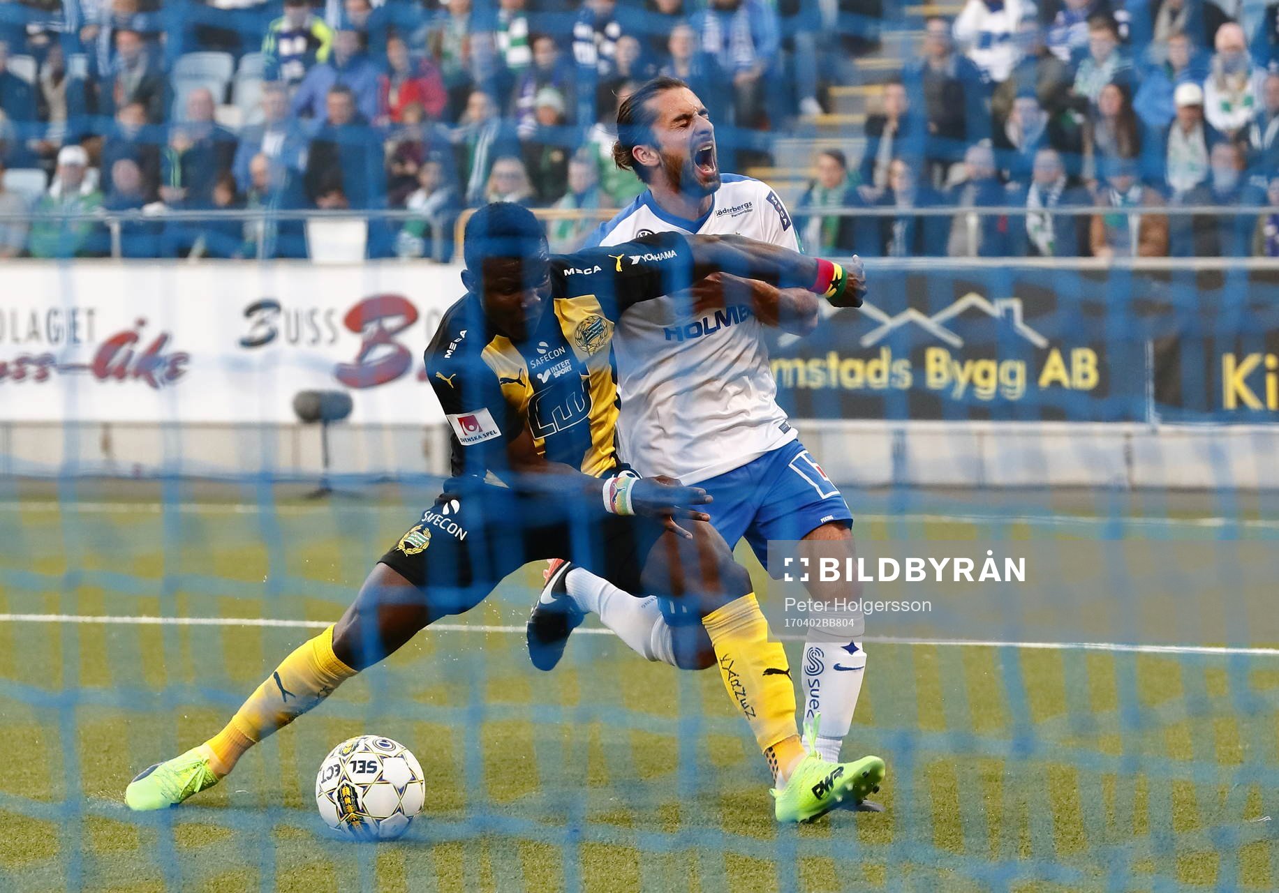 Hammarbys Pa Amat Dibba och Norrköpings Christopher Telo