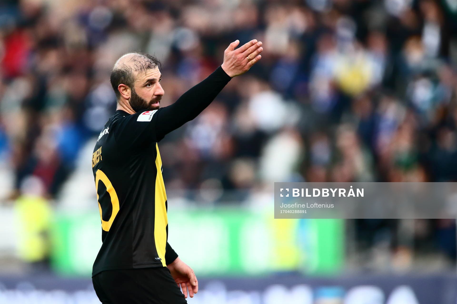 Hammarbys Kennedy Bakircioglu reagerar