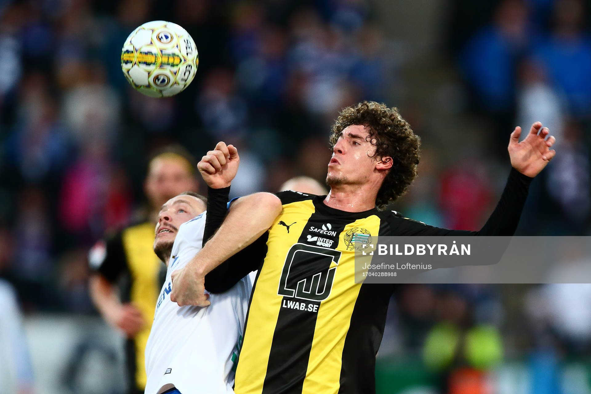 Hammarbys Romulo Pereira Pinto och Norrköpings Jón Gudni