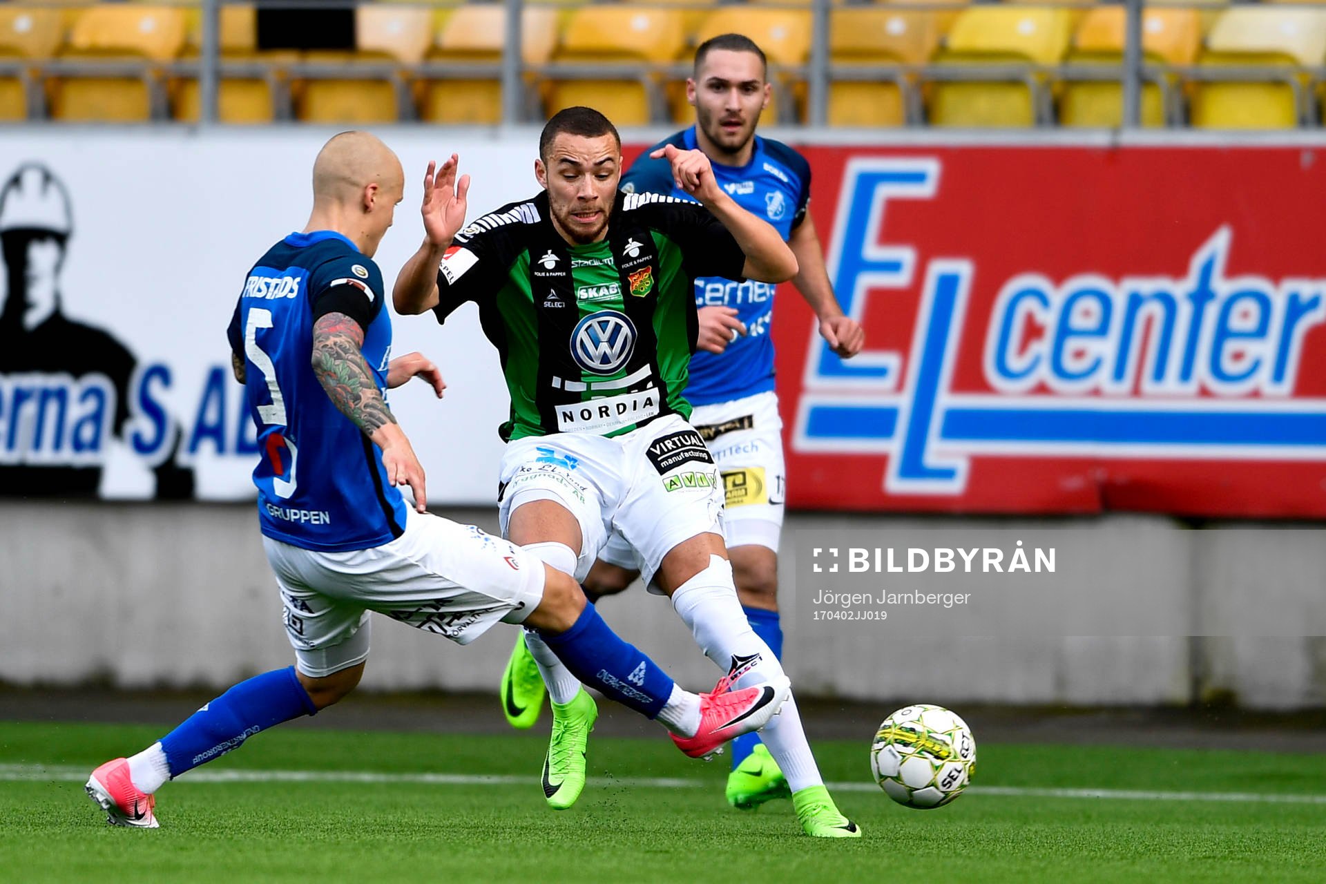 GAIS Malkolm Moenza och Norrbys Jesper Brandt