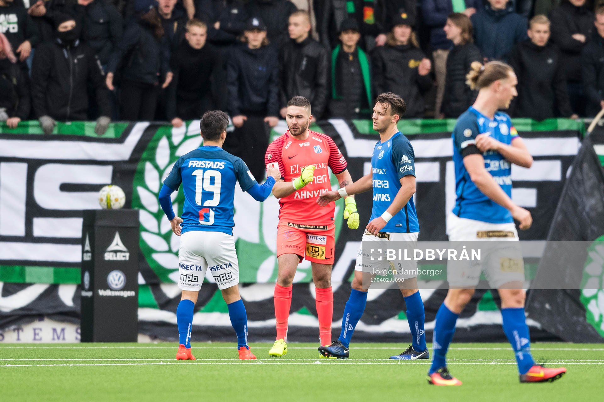 Norrbys spelare jublar efter fotbollsmatchen i Superettan mellan Norrby och GAIS den 2 april 2017 i Borås.