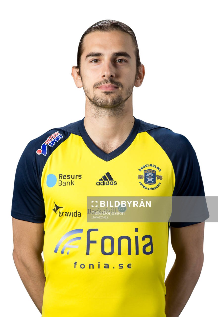 Ängelholms Vlado Slojutro poserar för ett porträtt den 2 april 2017 i Ängelholm.