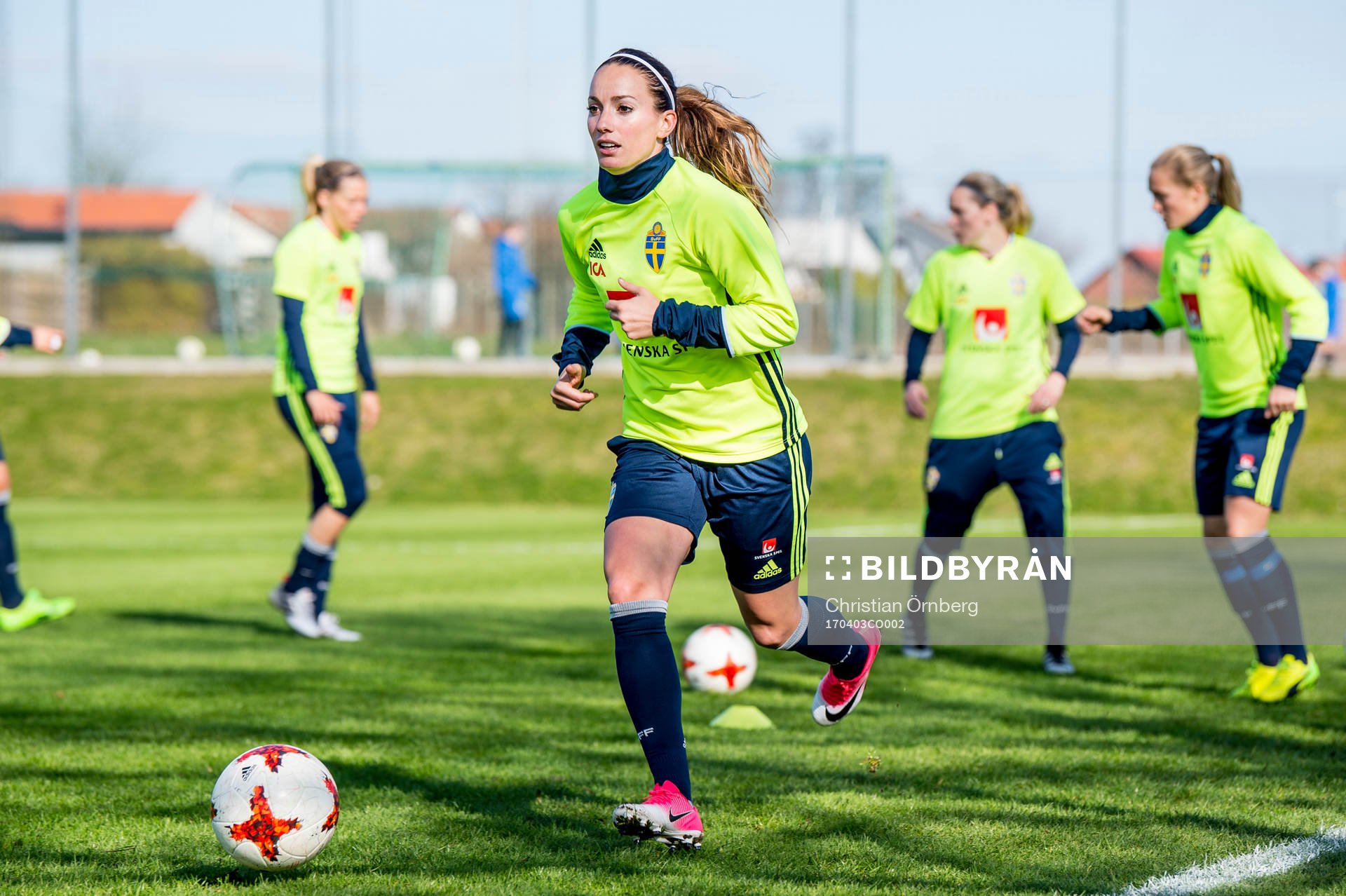 Kosovare Asllani