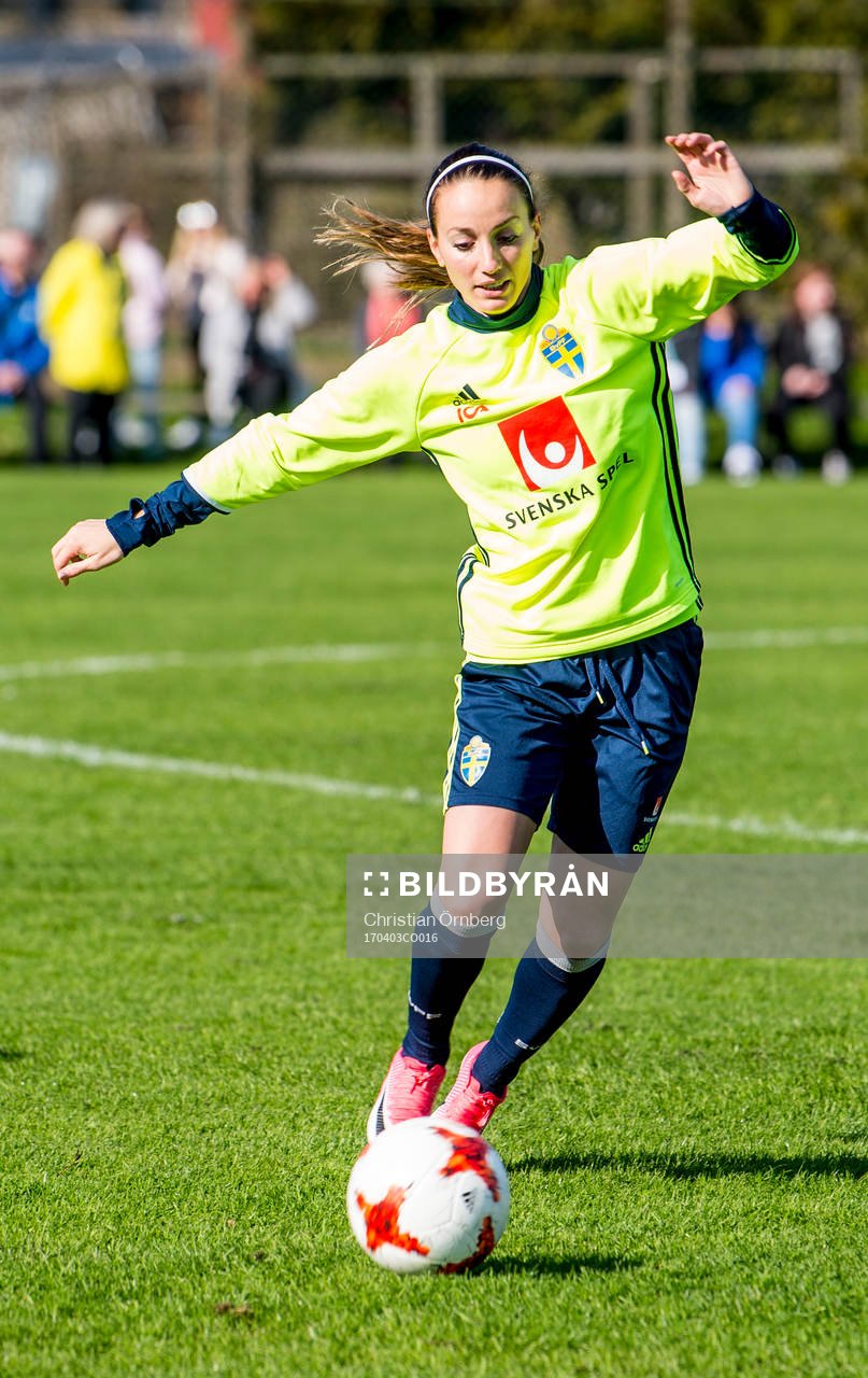 Kosovare Asllani