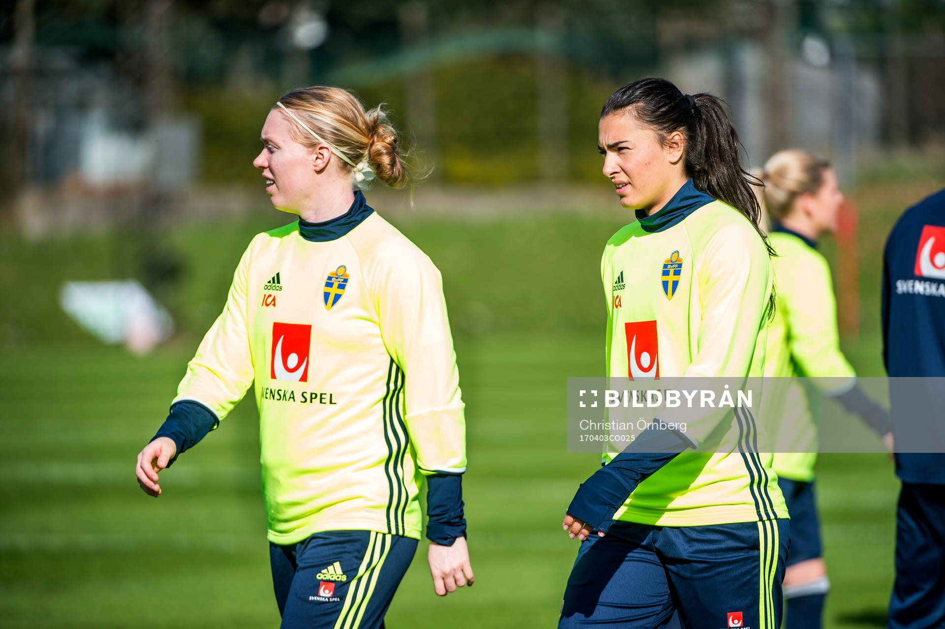 Målvakt Hedvig Lindahl och målvakt Zecira Musovic