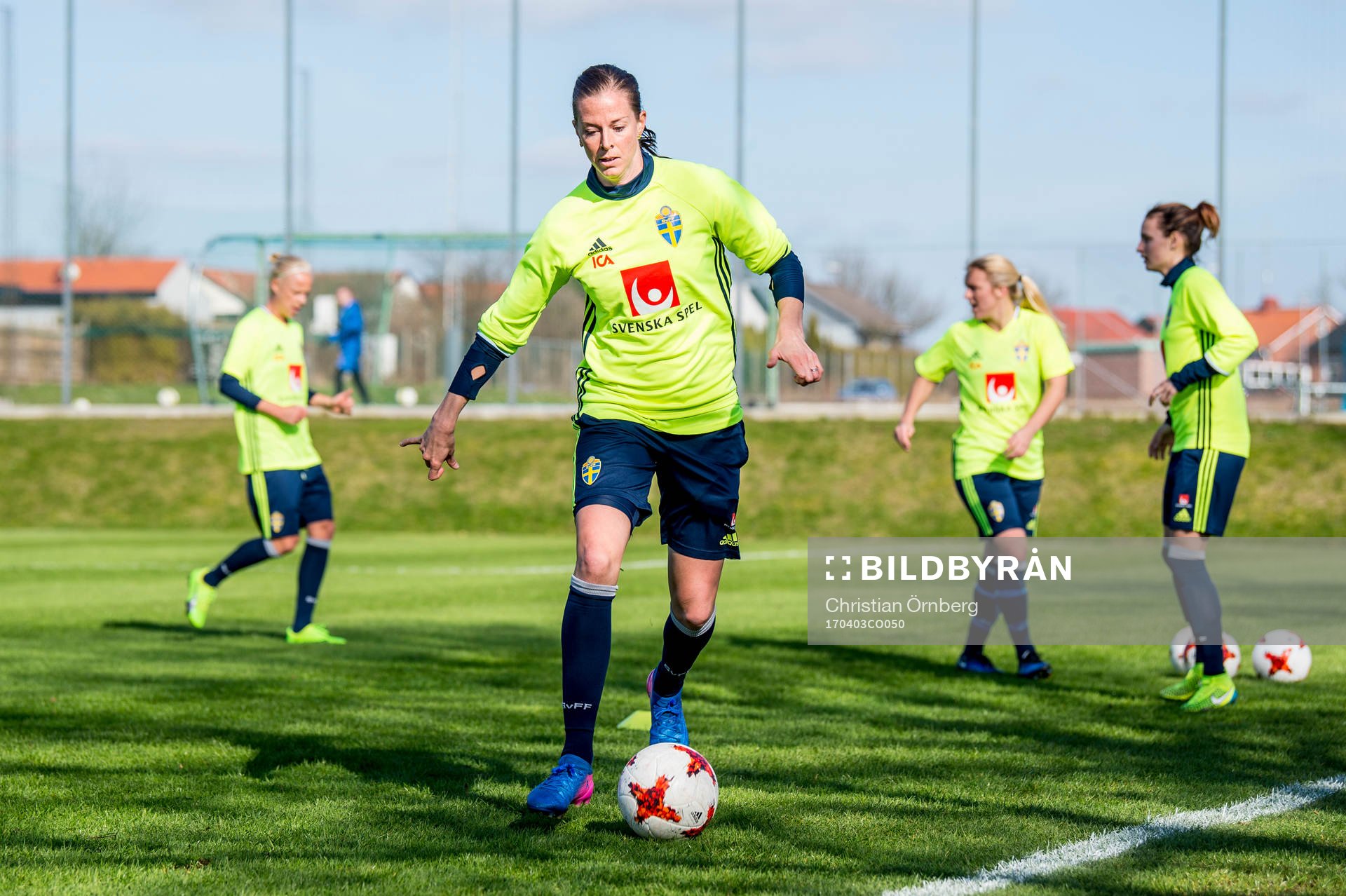 Lotta Schelin