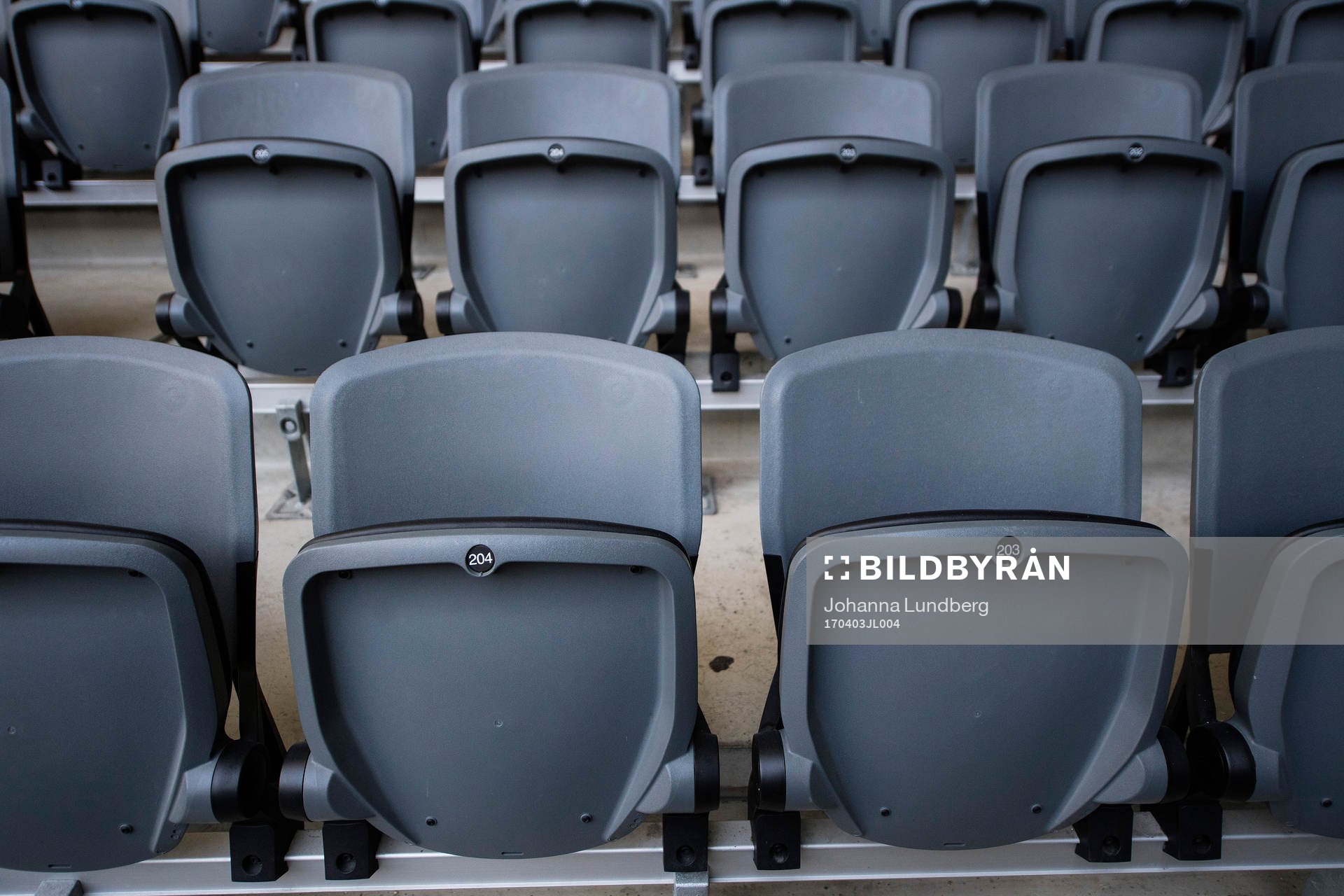 Stolar på Tele2 arena