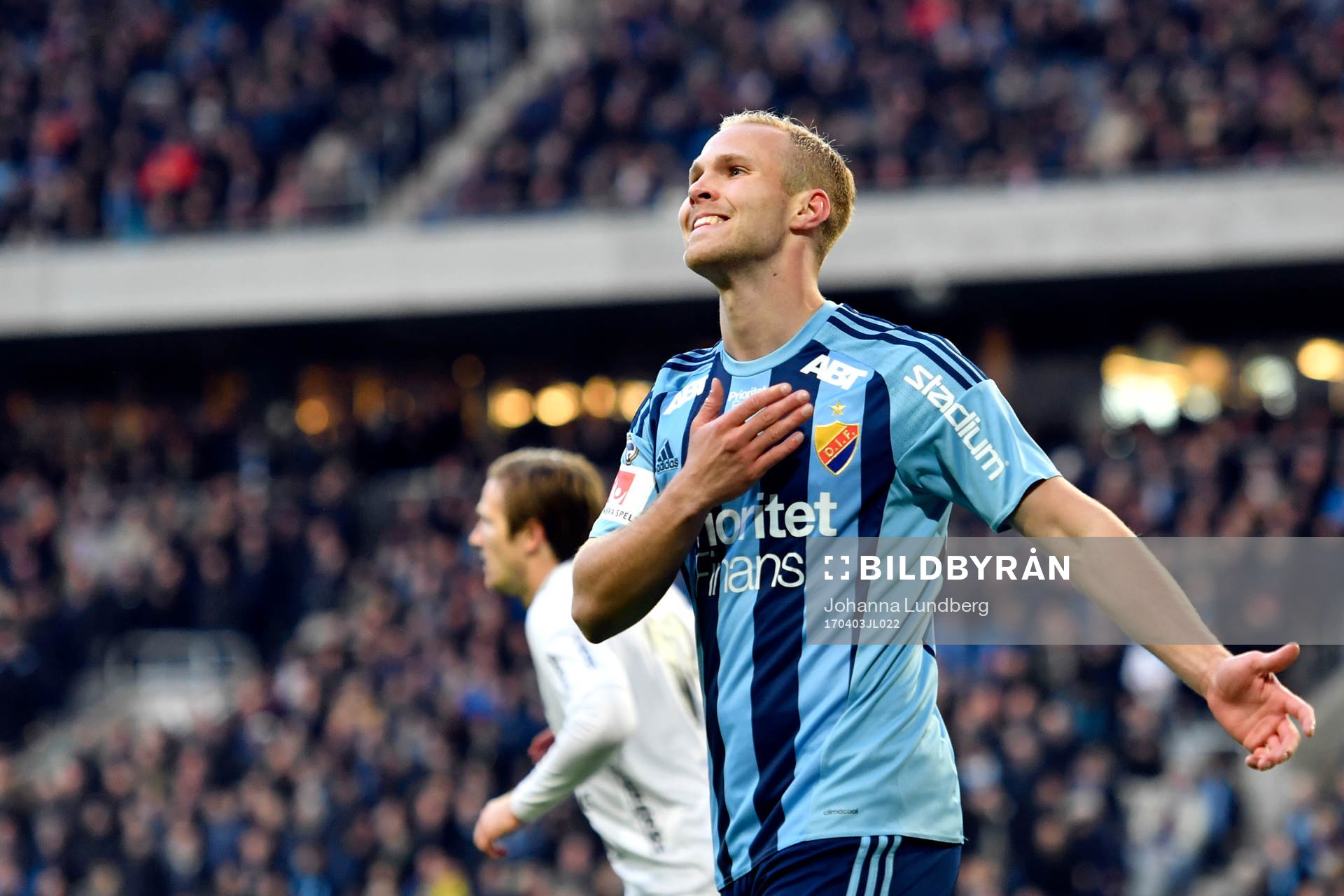 Djurgårdens Gustav Engvall deppar