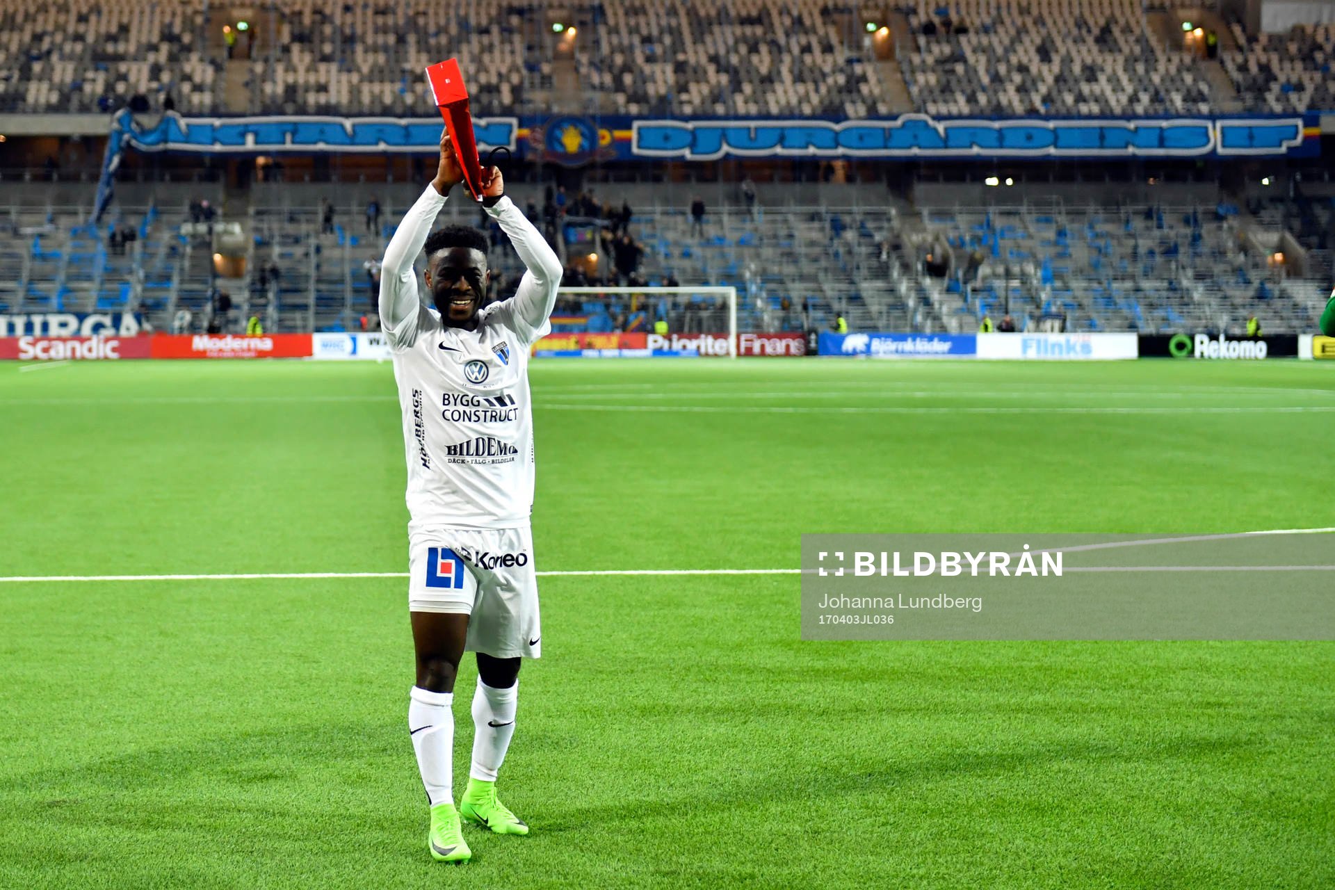 Sirius Kingsley Kofi Sarfo jublar