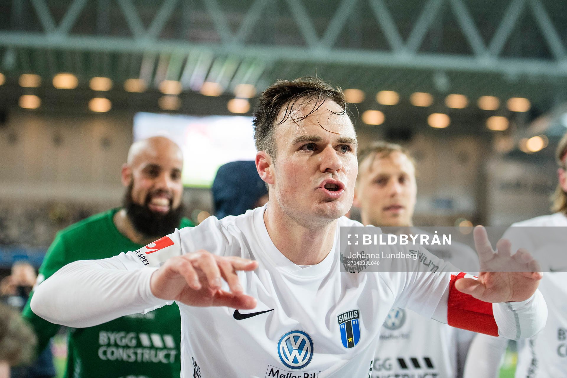 Sirius Niklas Busch Thor jublar