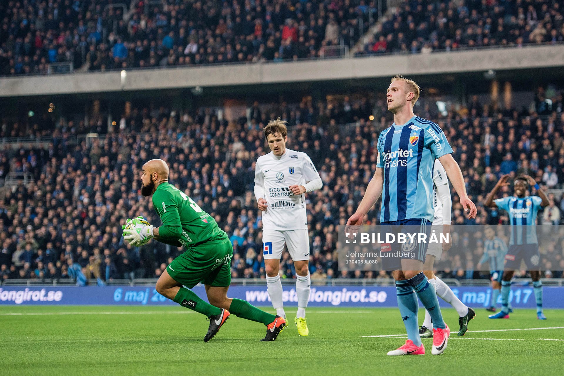 Djurgårdens Gustav Engvall deppar