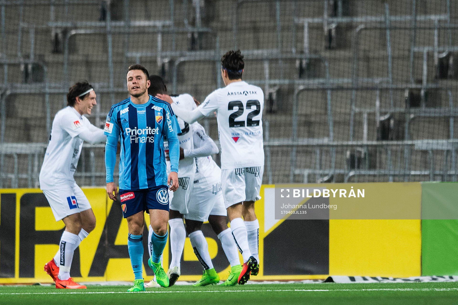 Djurgårdens Kerim Mrabti  deppar medan Sirius Kingsley