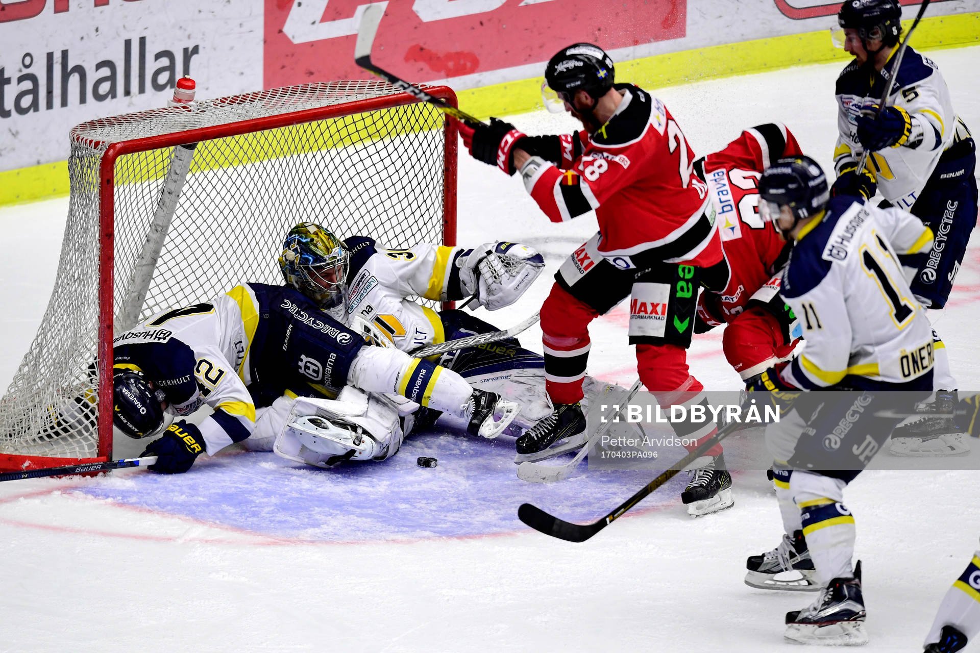 Malmö Redhawks Jens Olsson och Christoffer Forsberg