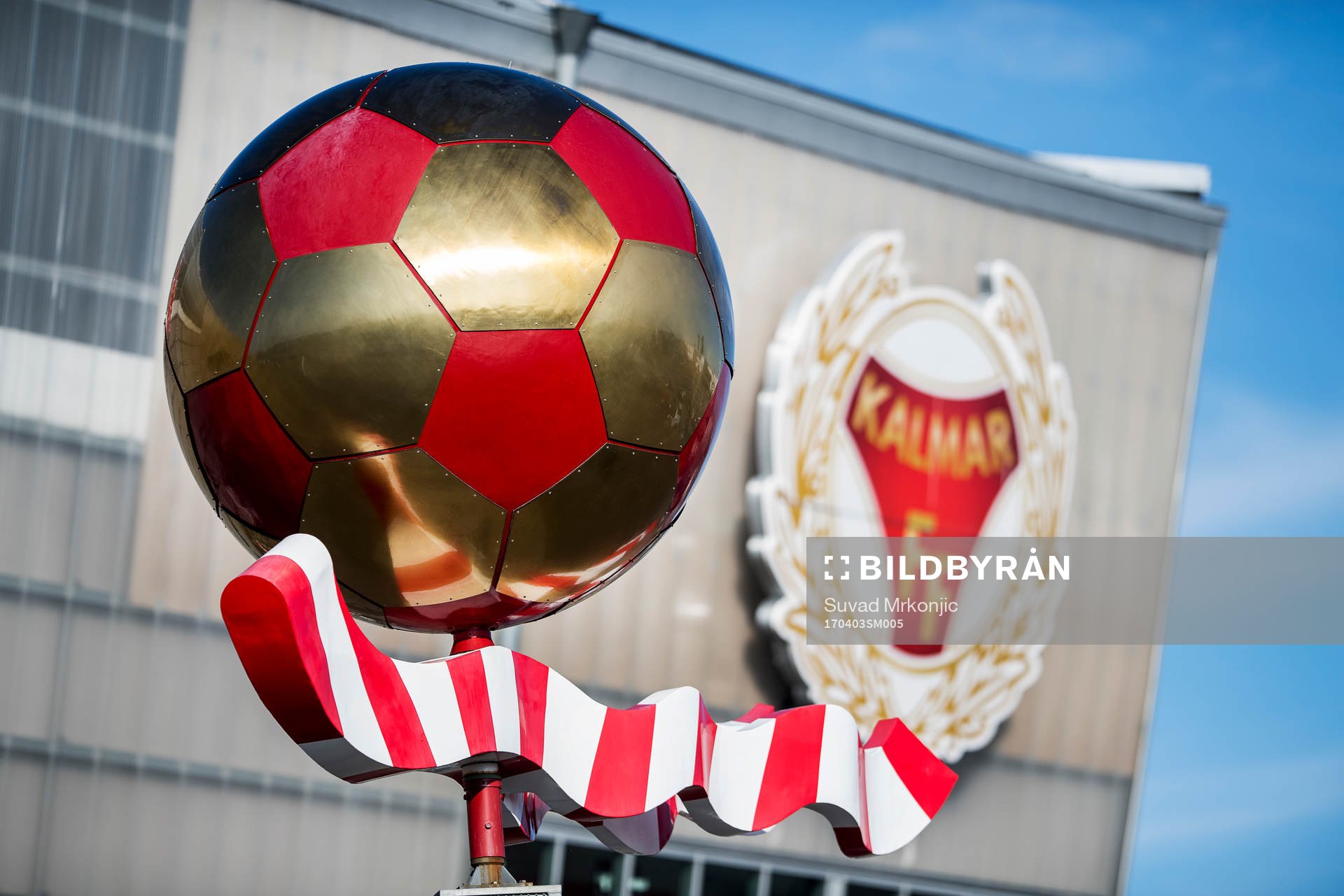 Exteriörbilder på Guldfågeln Arena