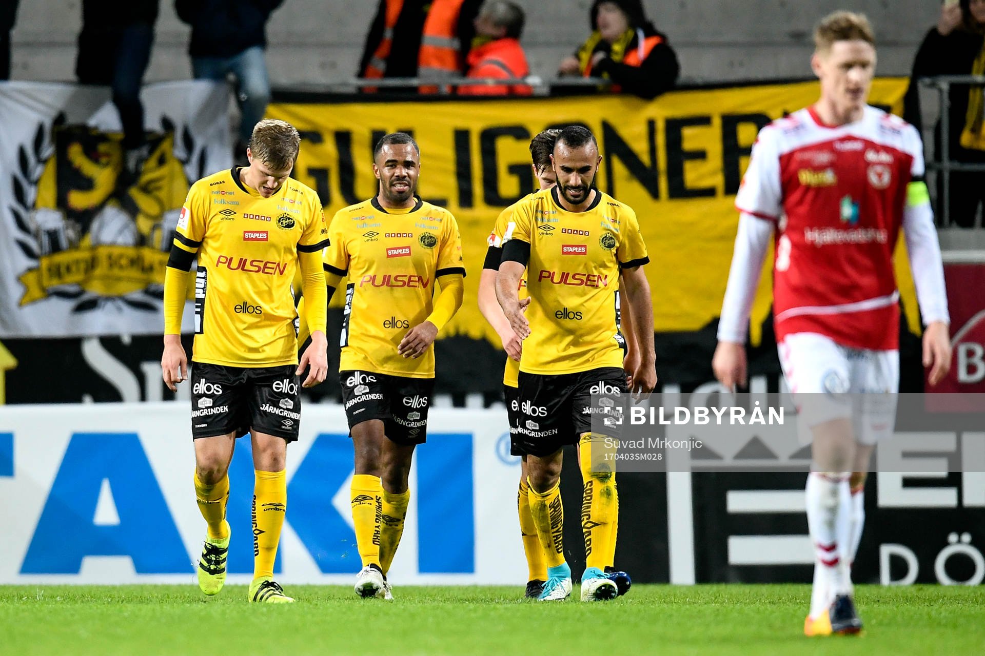 Elfsborgs Issam Jebali jublar med lagkamrater