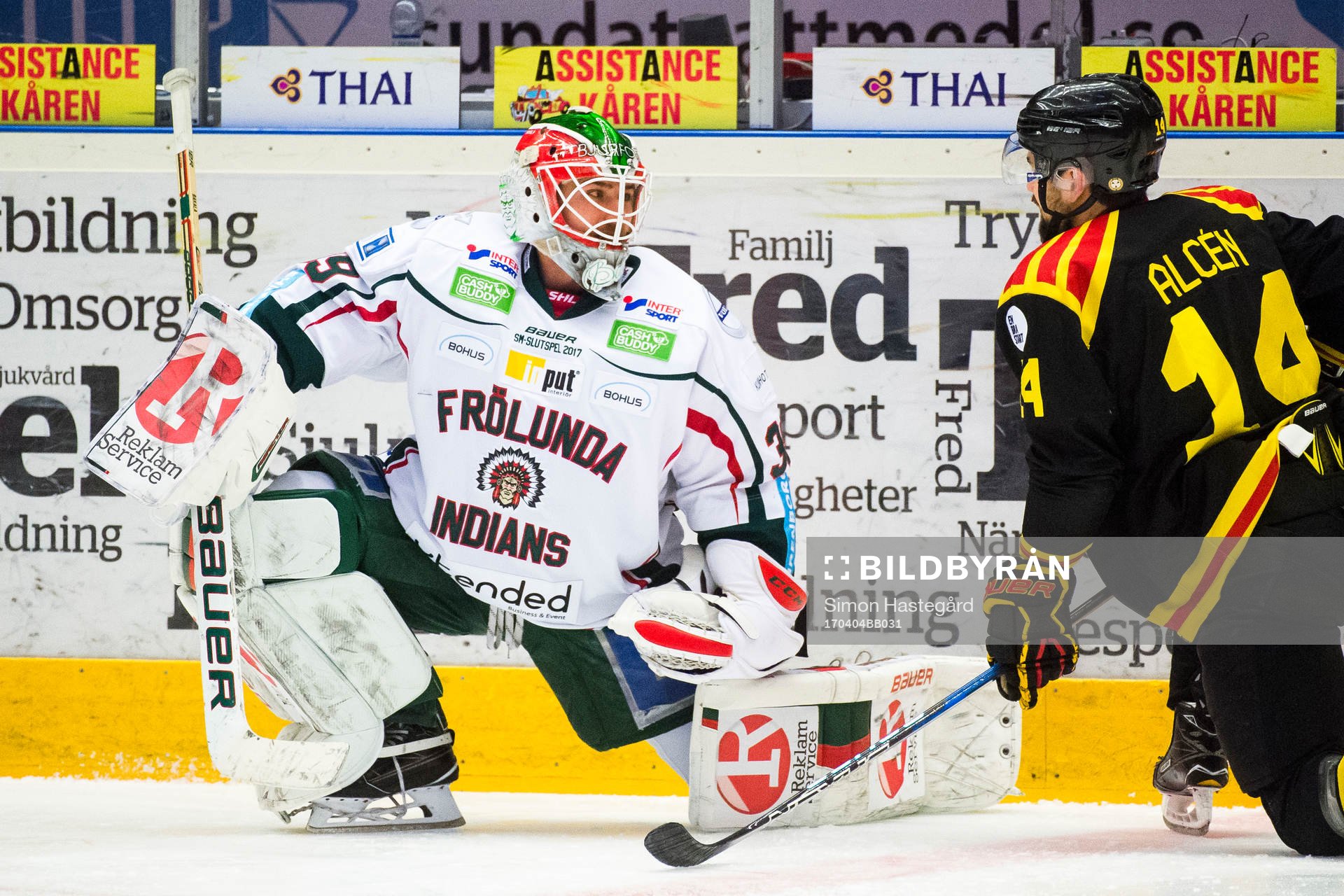 Frölundas målvakt Dan Bakala och Brynäs Johan Alcén