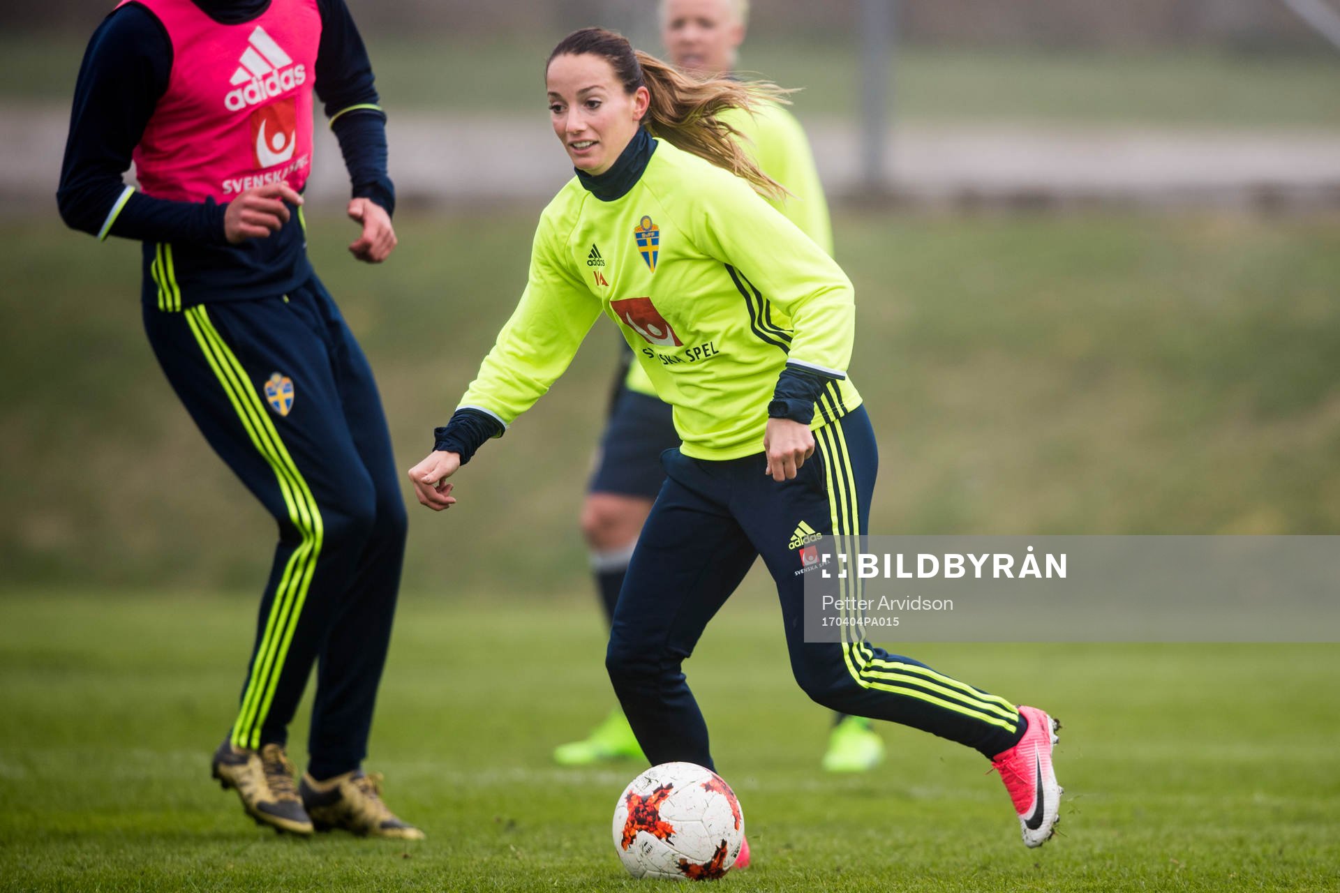 Kosovare Asllani