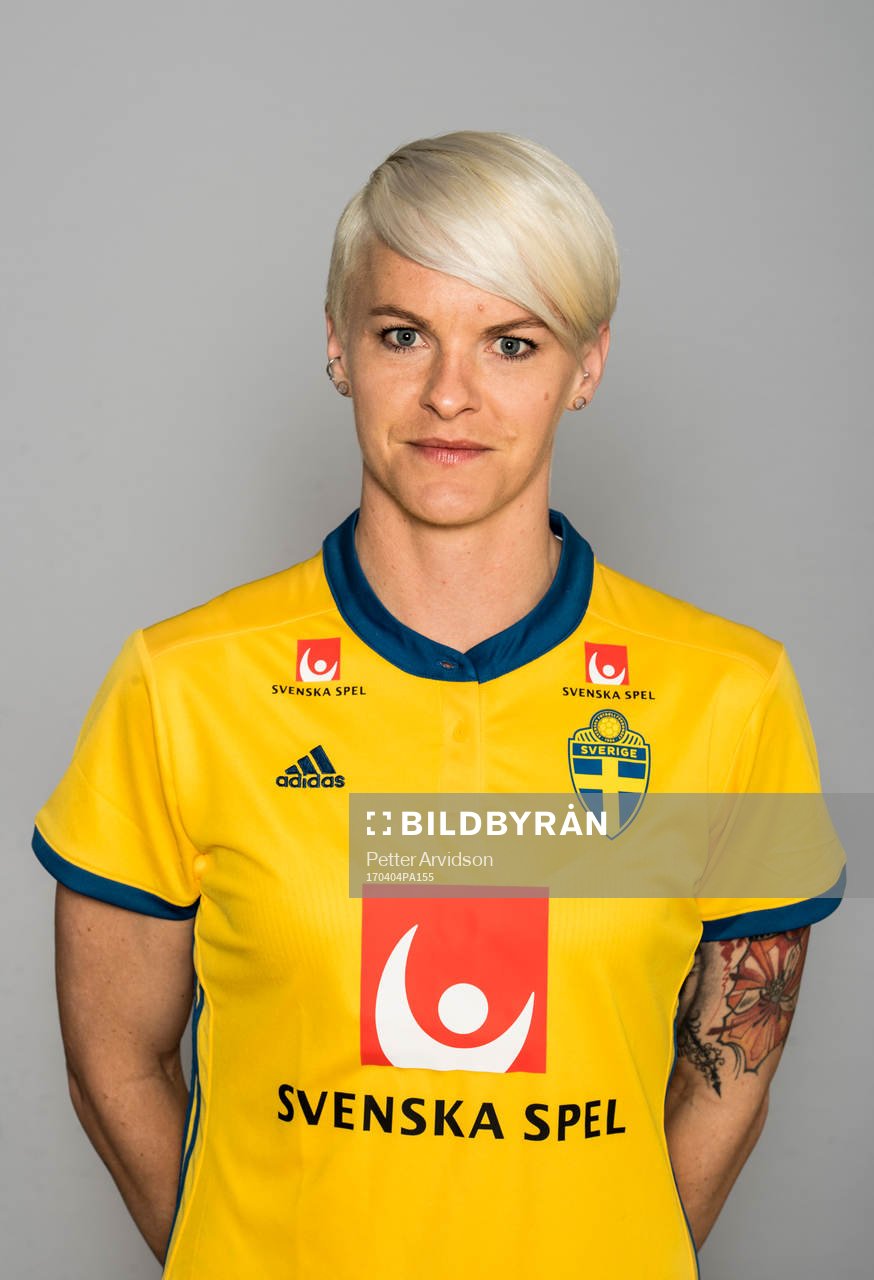 Nilla Fischer, spelare i Sveriges damlandslag i fotboll