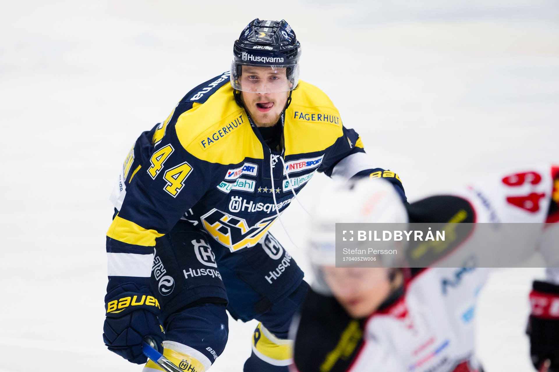 s Mikko Lehtonen