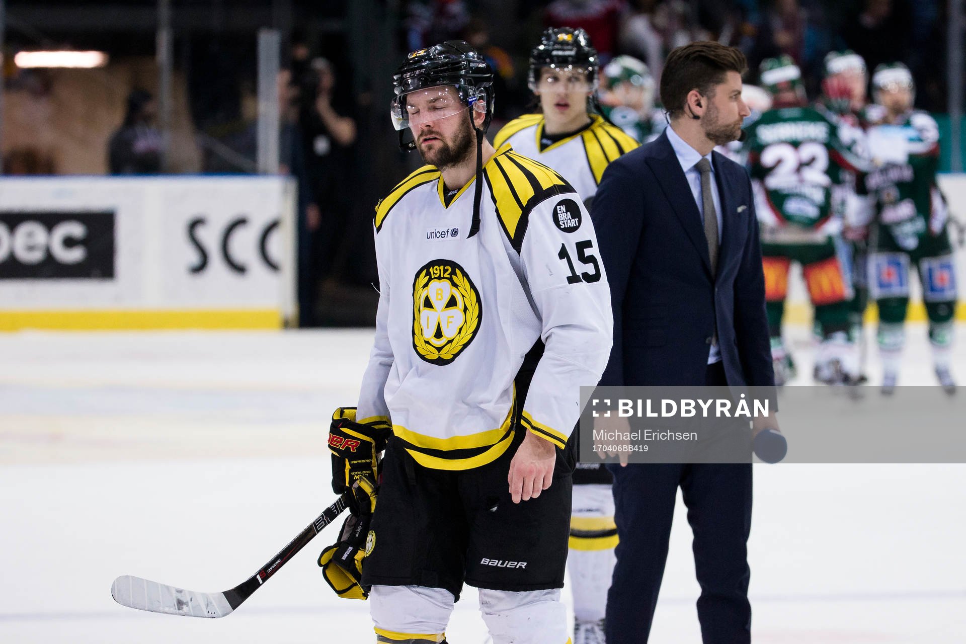 Brynäs Simon Bertilsson deppar