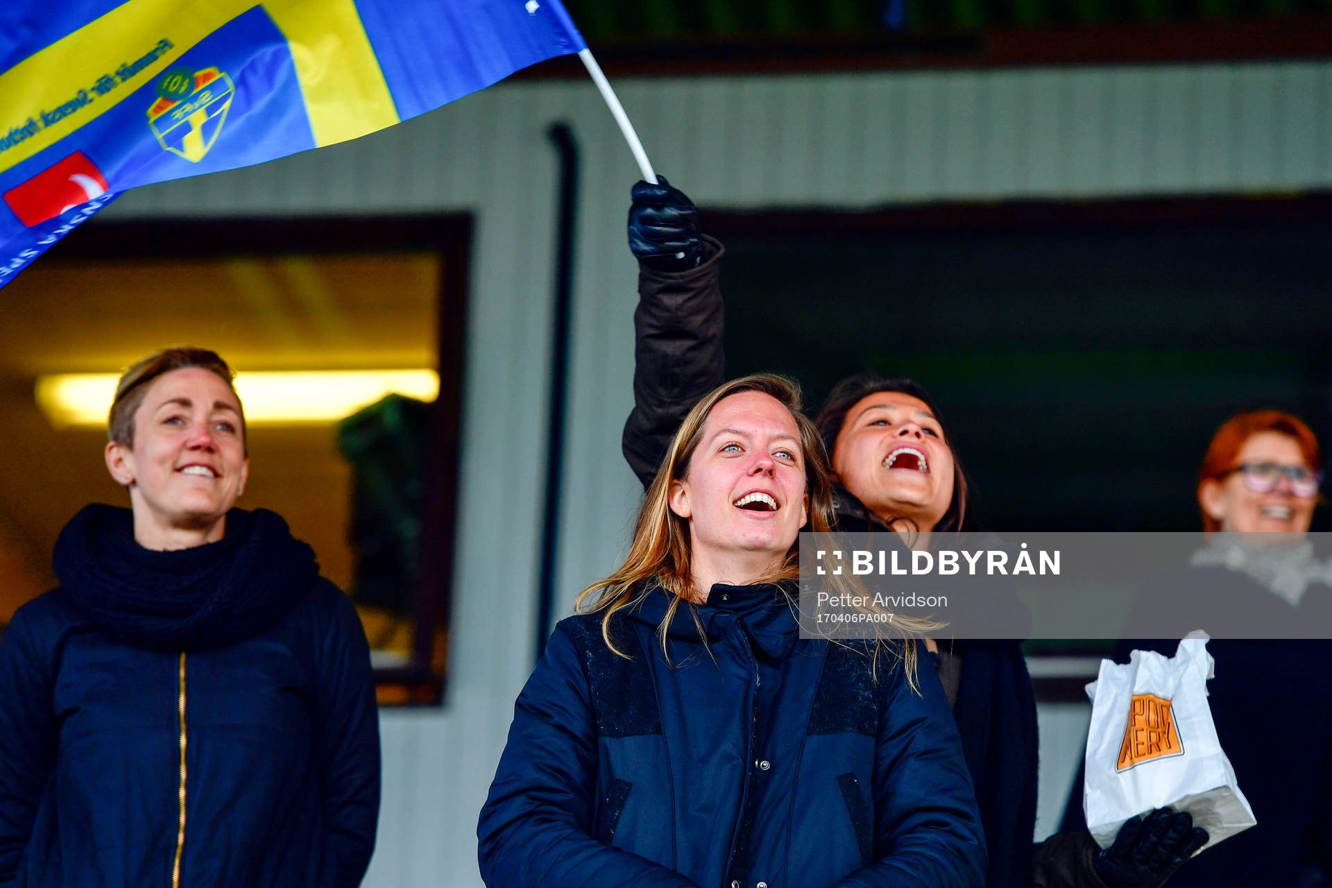 Rosengårds sportchef Therese Sjögran, Lina Nilsson och