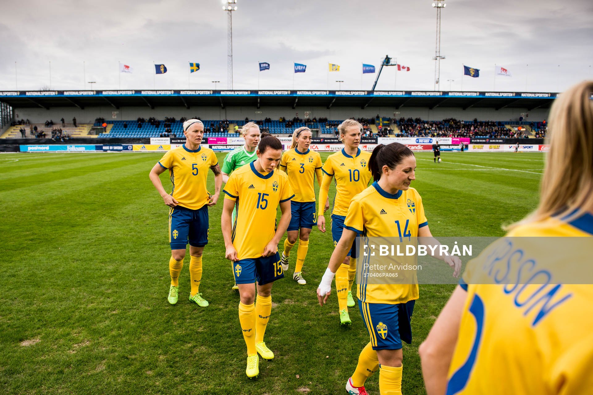 Sveriges Nilla Fischer, målvakt Hedvig Lindahl, Jessica