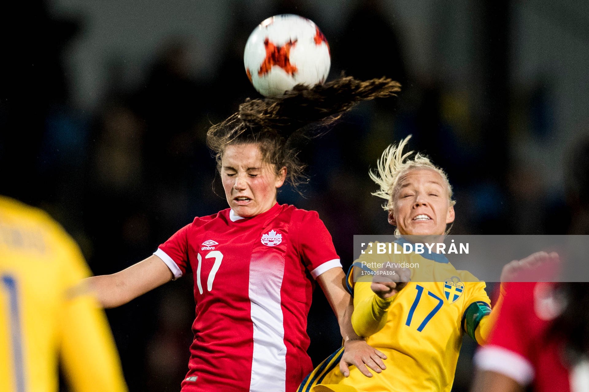 Kanadas Jessie Fleming och Sveriges Caroline Seger