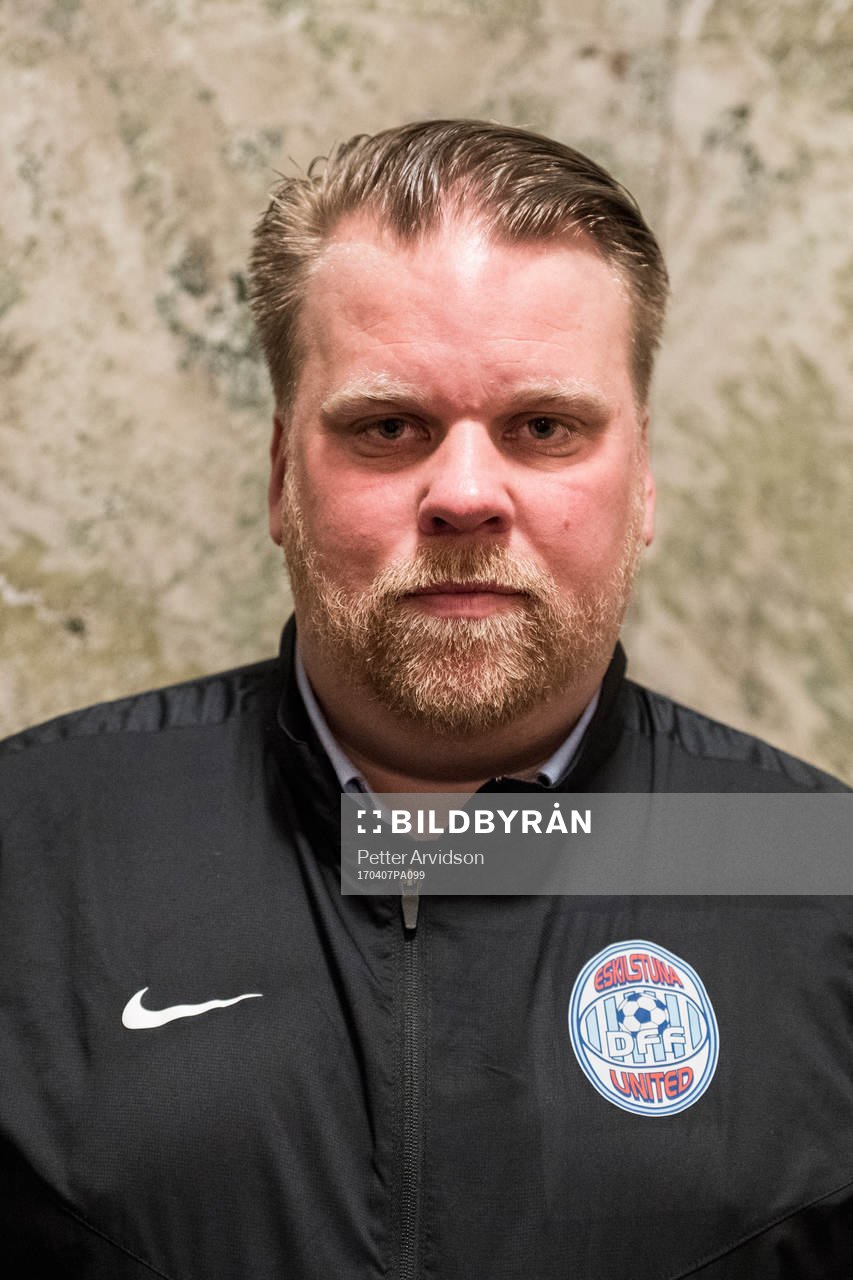 Eskilstunas tränare Viktor Eriksson