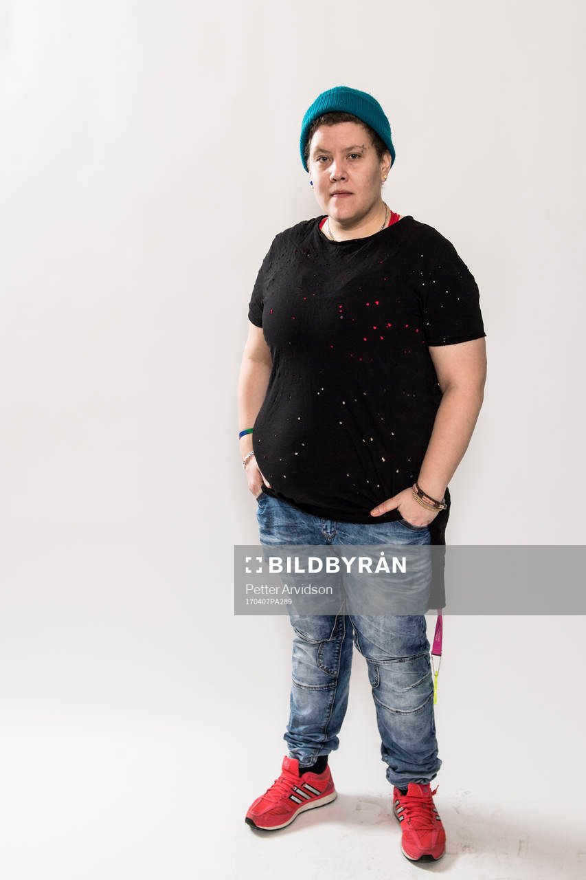Alva Nilsson som driver bloggen Fotbollsflatan