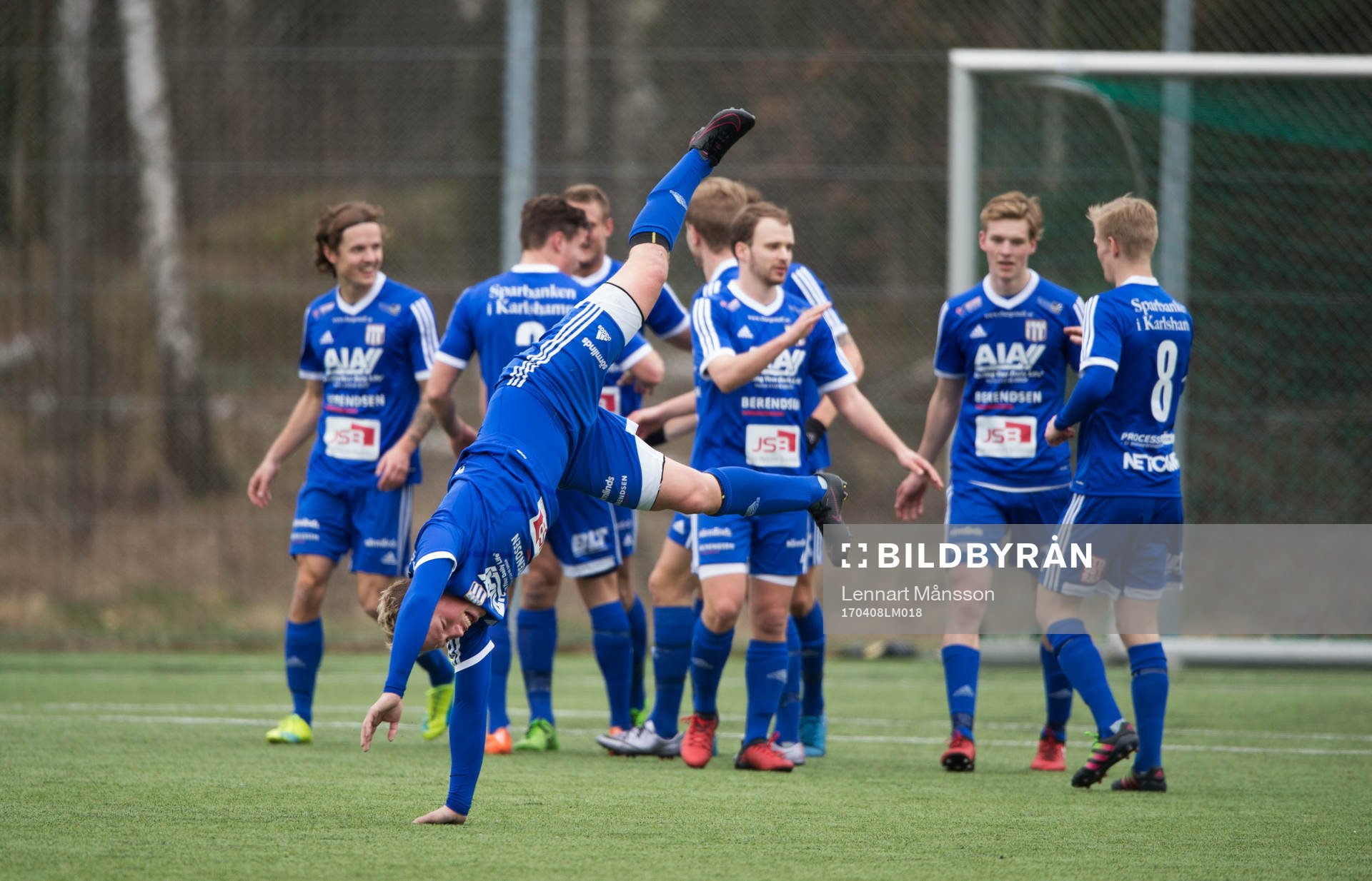Asarum har gjort mål och målskytten vältar i matchen i