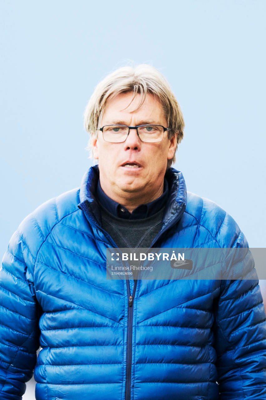 AFC Eskilstunas tränare Pelle Olsson