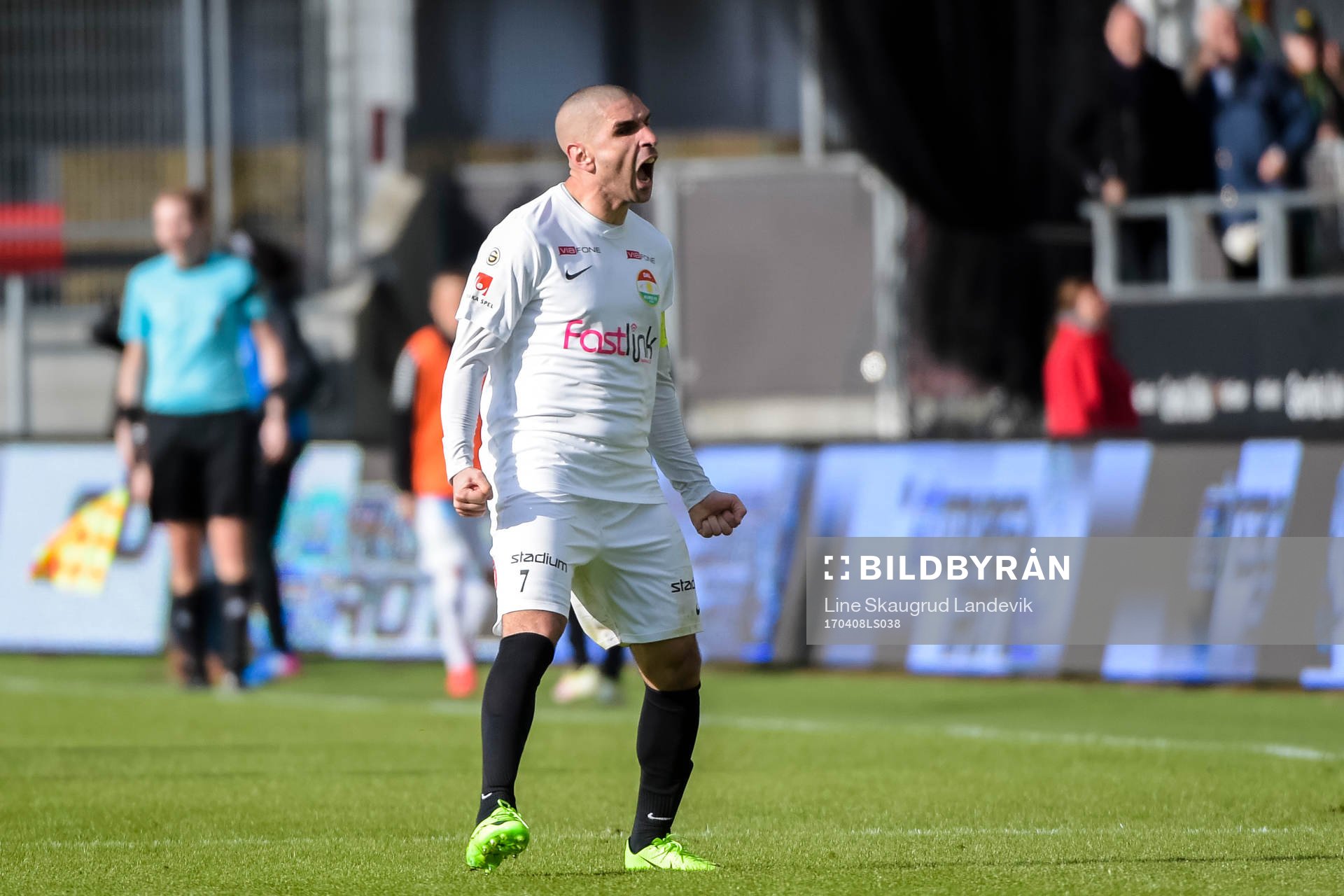 Dalkurds Rawez Lawan jublar