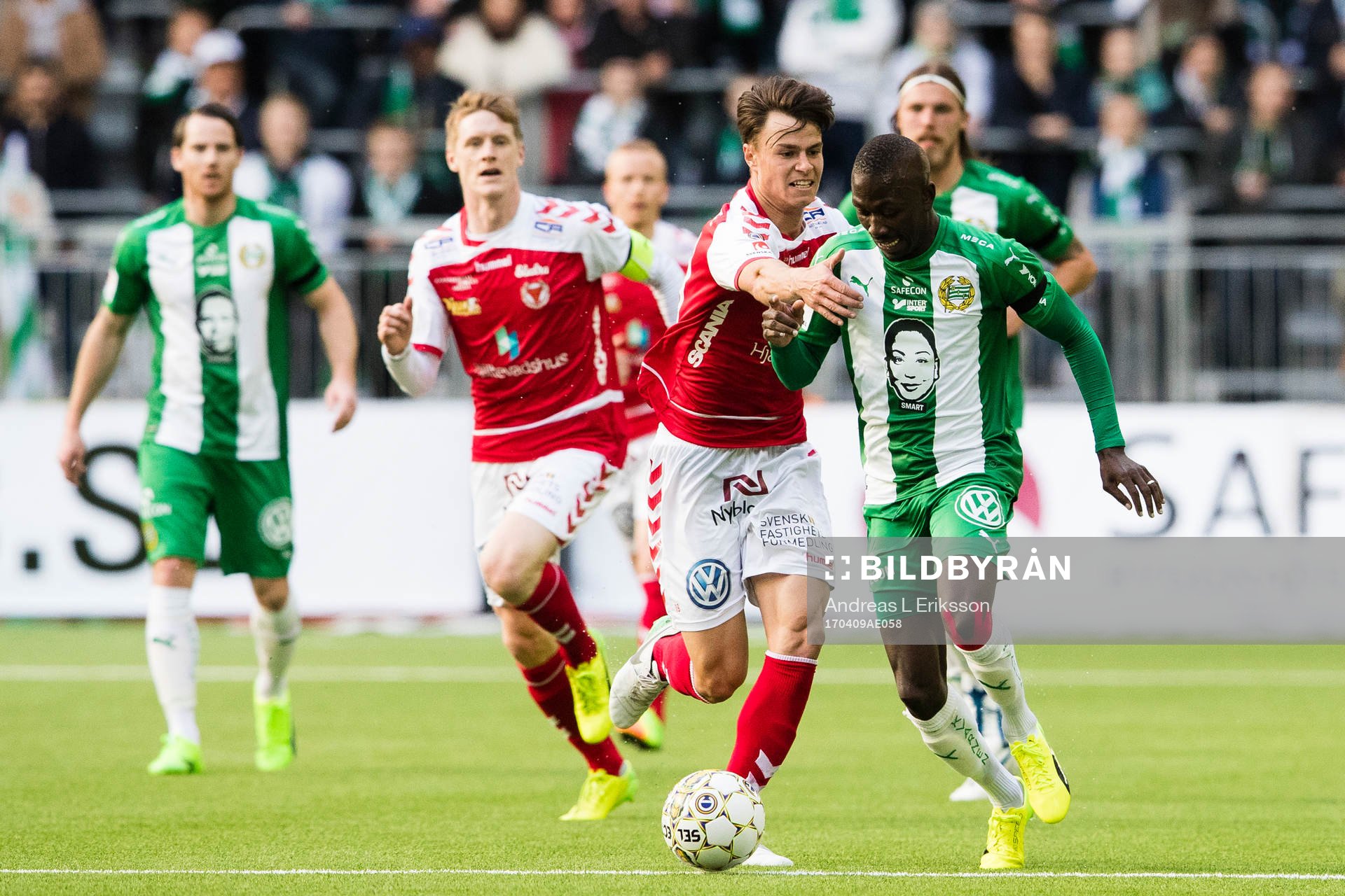 Kalmars Melker Hallberg tar tag i Hammarbys Pa Amat Dibba