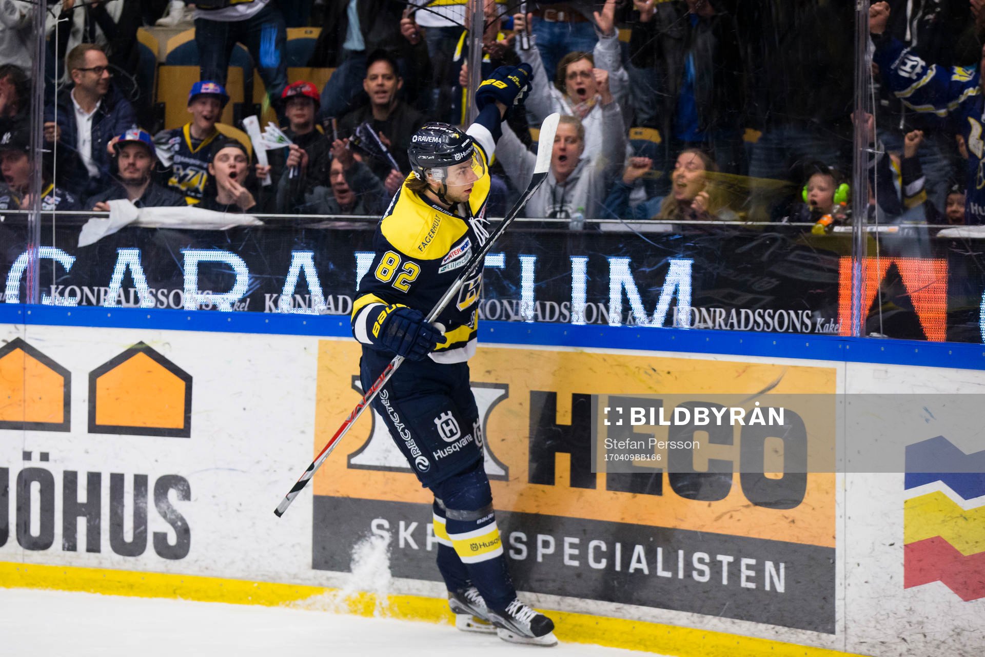 s Kevin Stenlund jublar