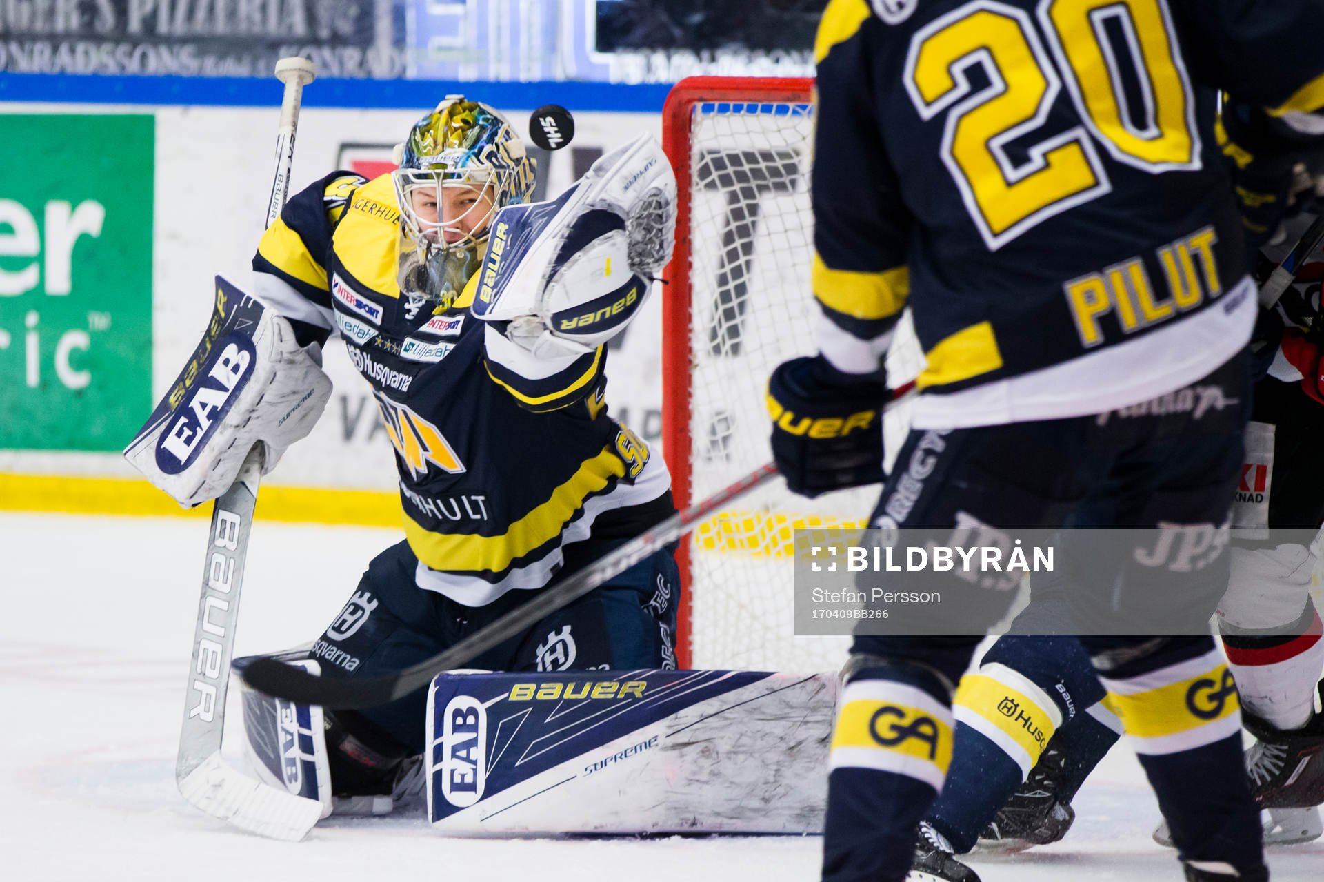 s målvakt Linus Söderström