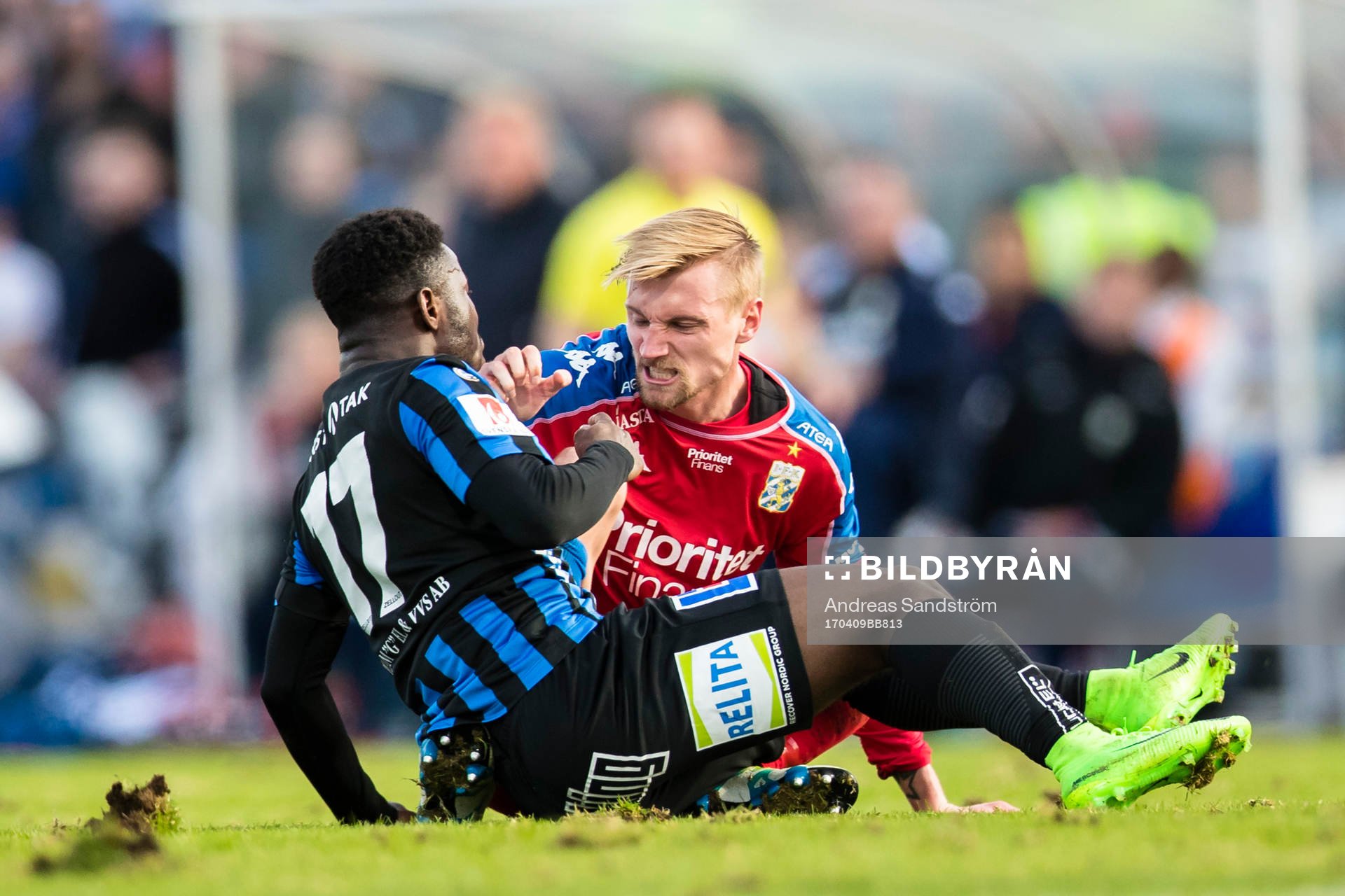 Bråk mellan Sirius Kingsley Kofi Sarfo och IFK Göteborgs
