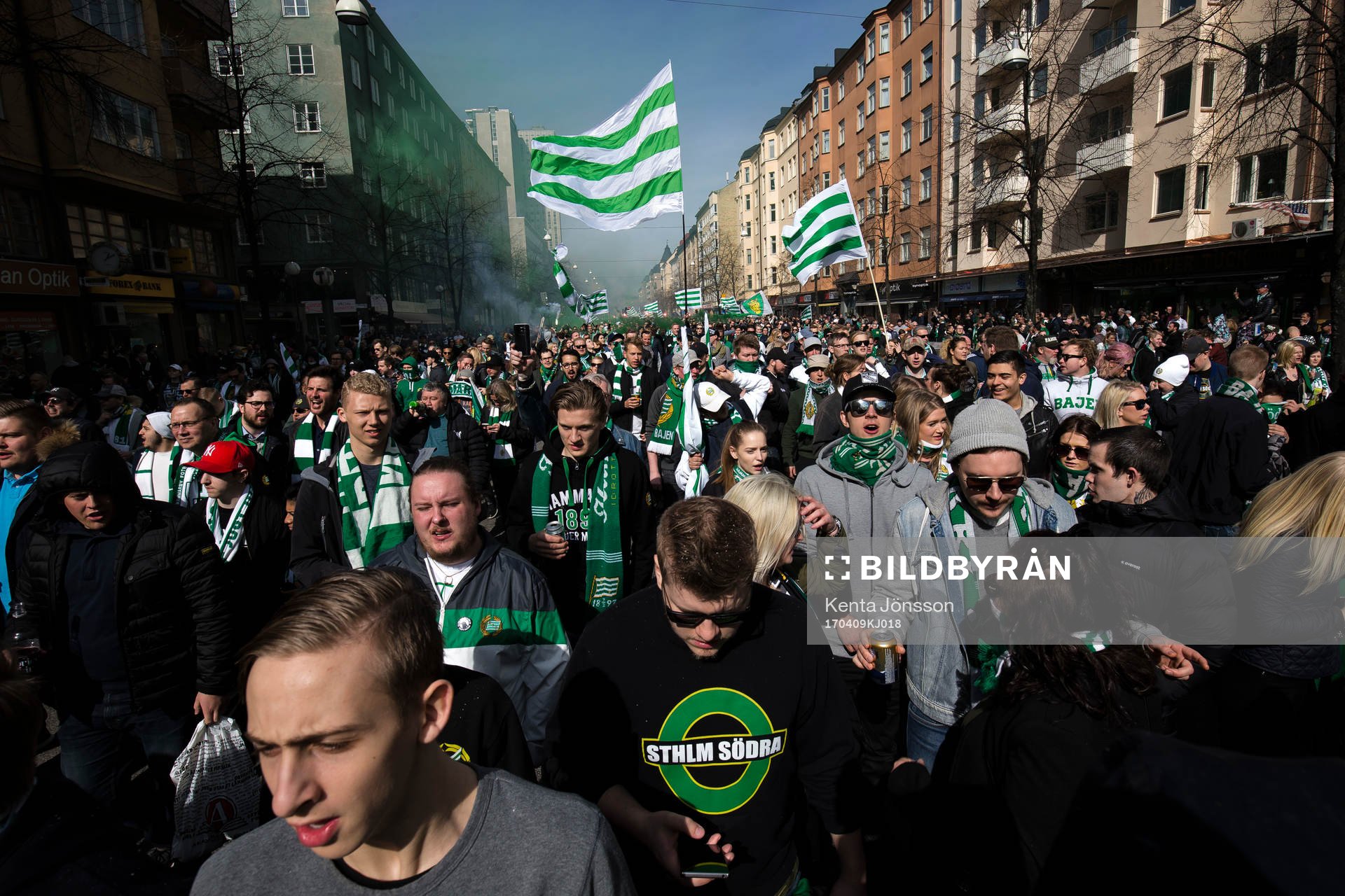 Hammarbys supportrar före fotbollsmatchen i Allsvenskan