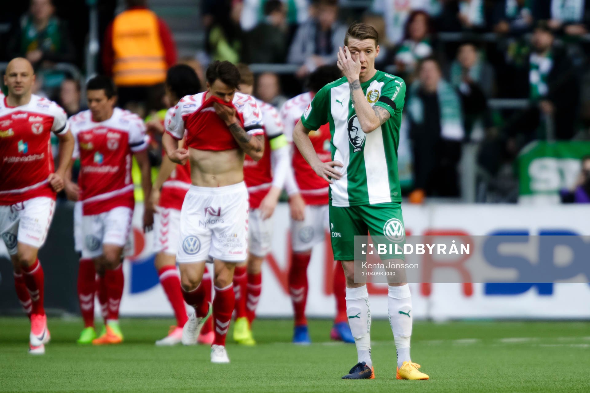 Hammarbys Birkir Már Saevarsson deppar