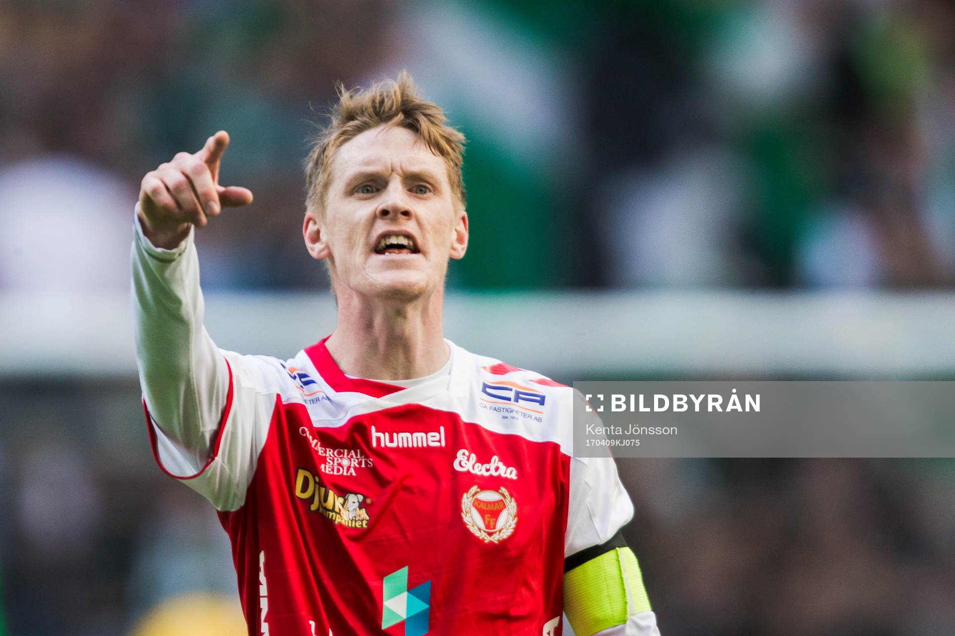 Kalmars Rasmus Elm gestikulerar
