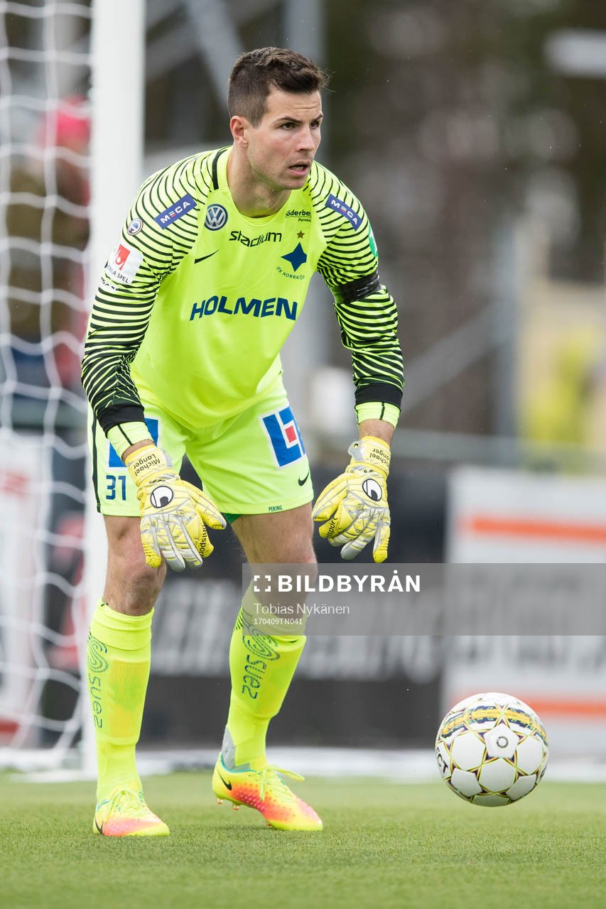 Norrköpings målvakt Michael Langer