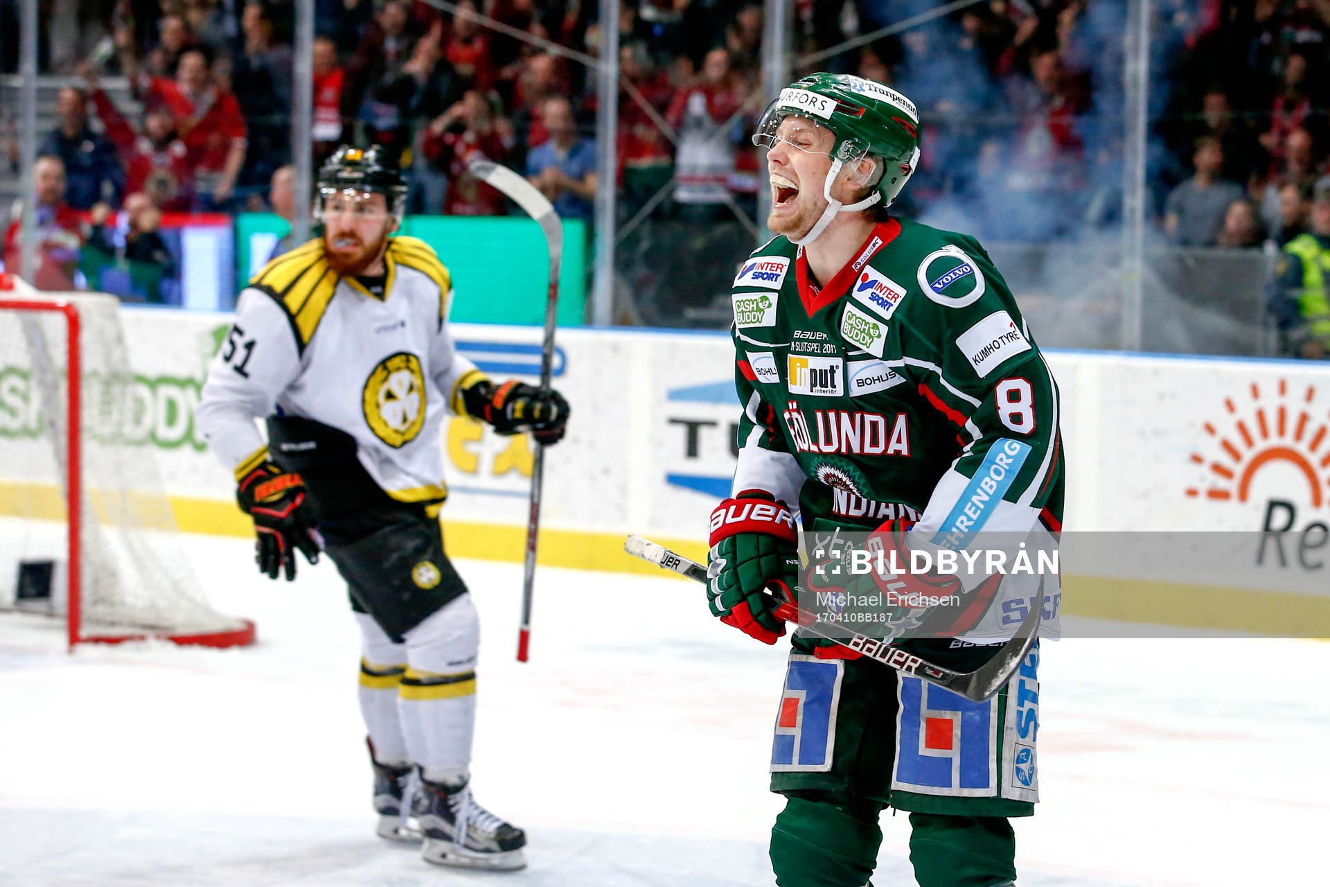 Frölundas John Nyberg jublar